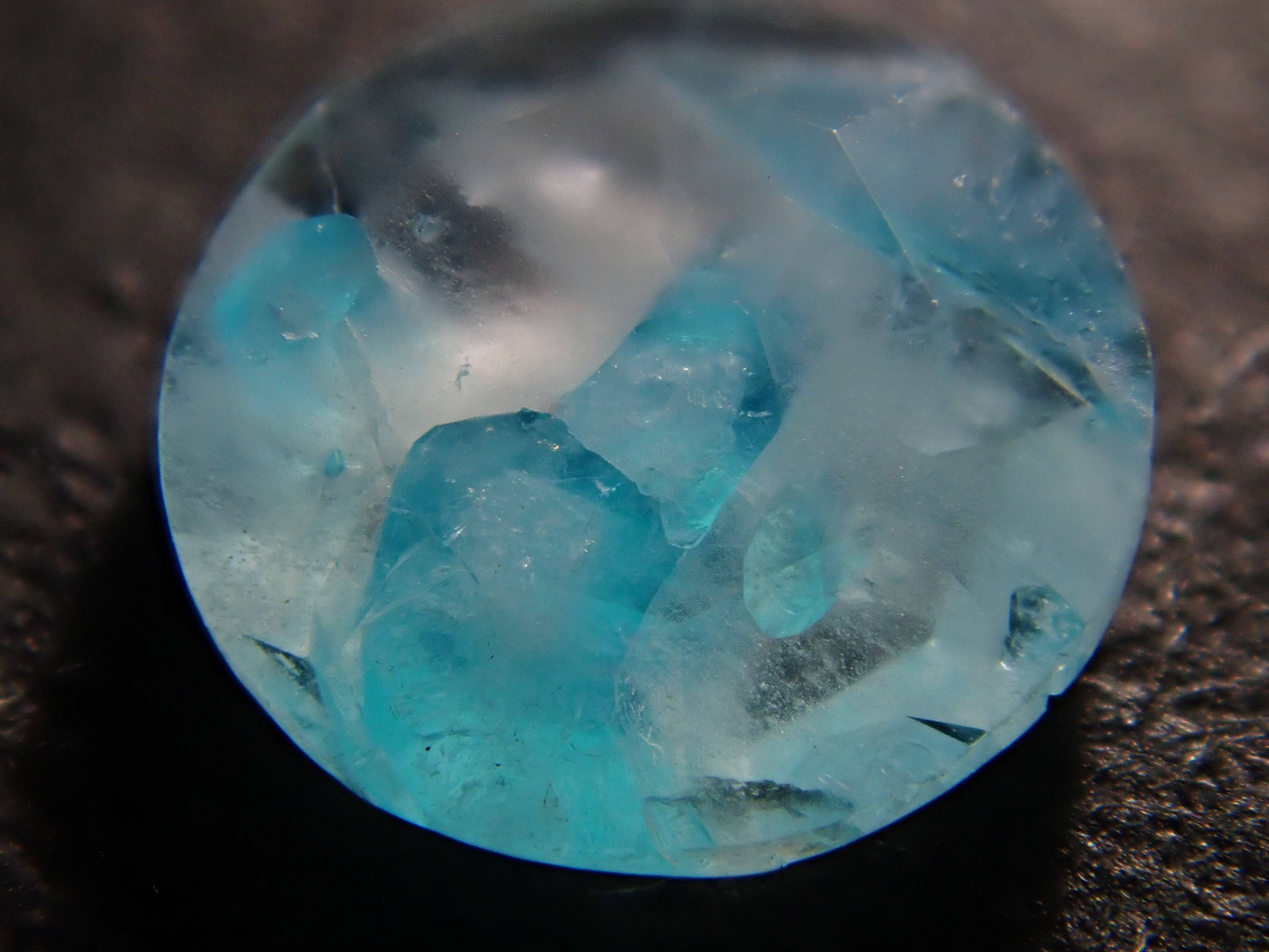 【12555695掲載】ブラジル産パライバトルマリンインクォーツ 0.313ctルース