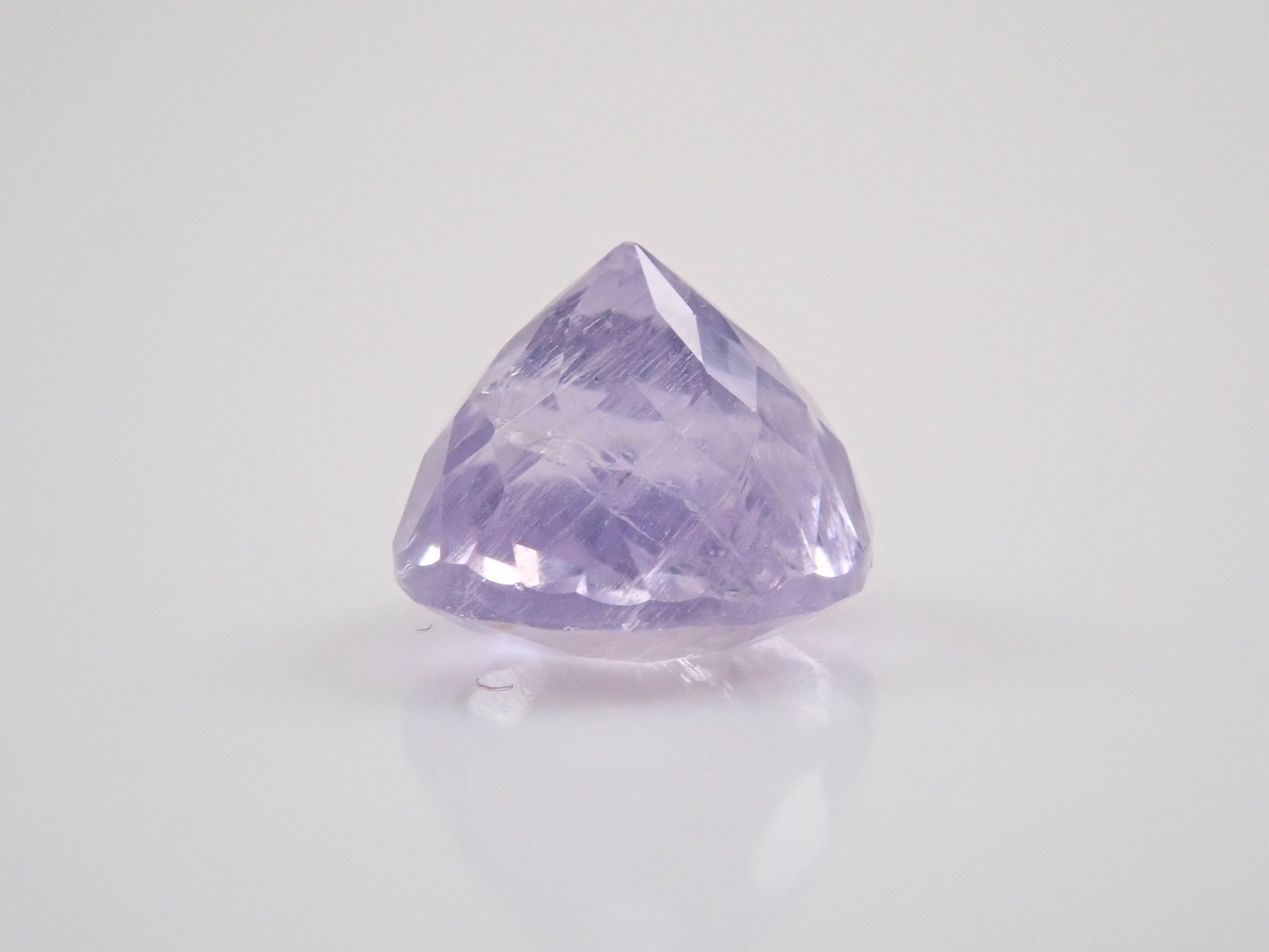 パープルアパタイト 0.822ctルース