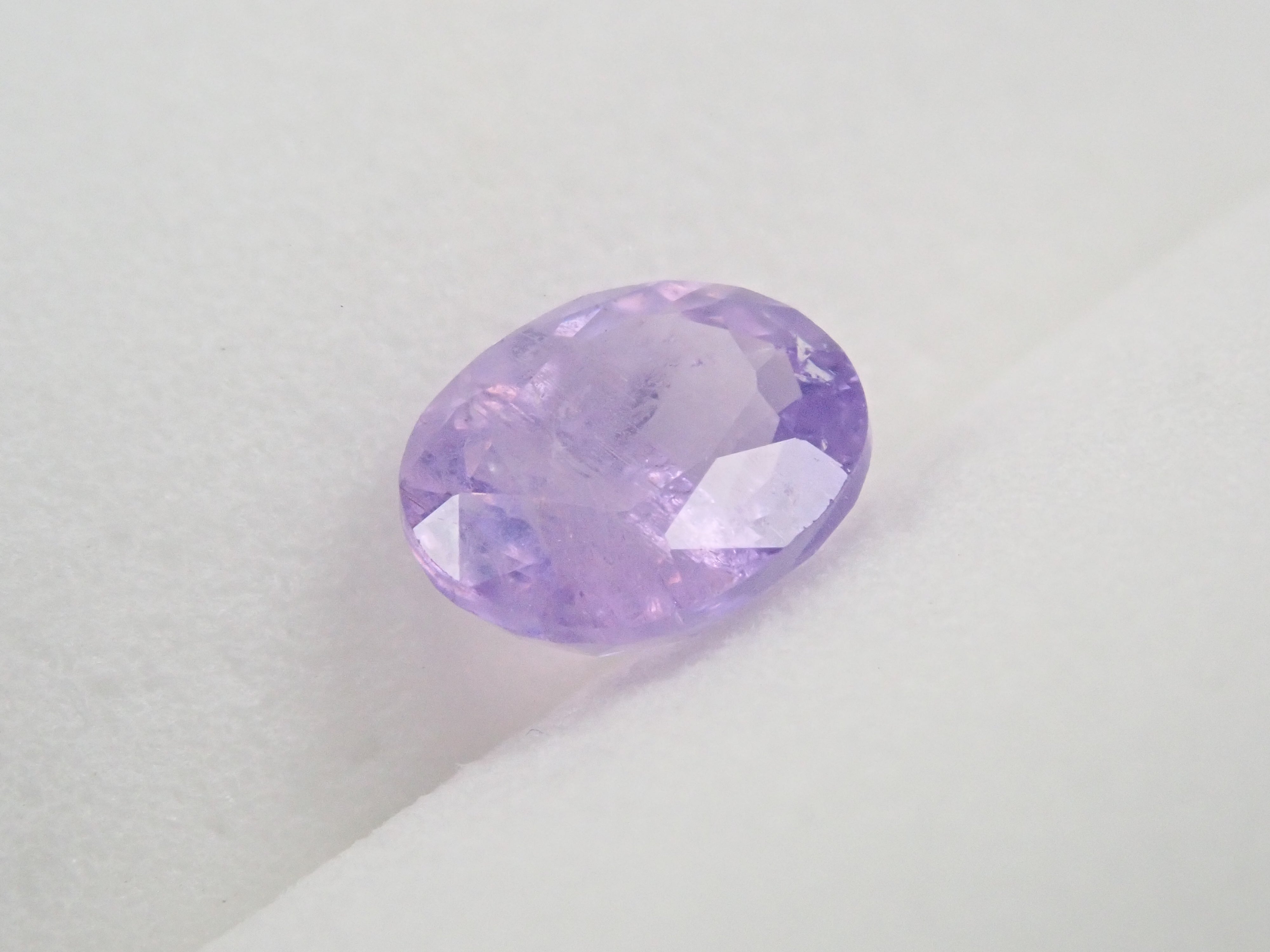 パープルアパタイト 0.915ctルース