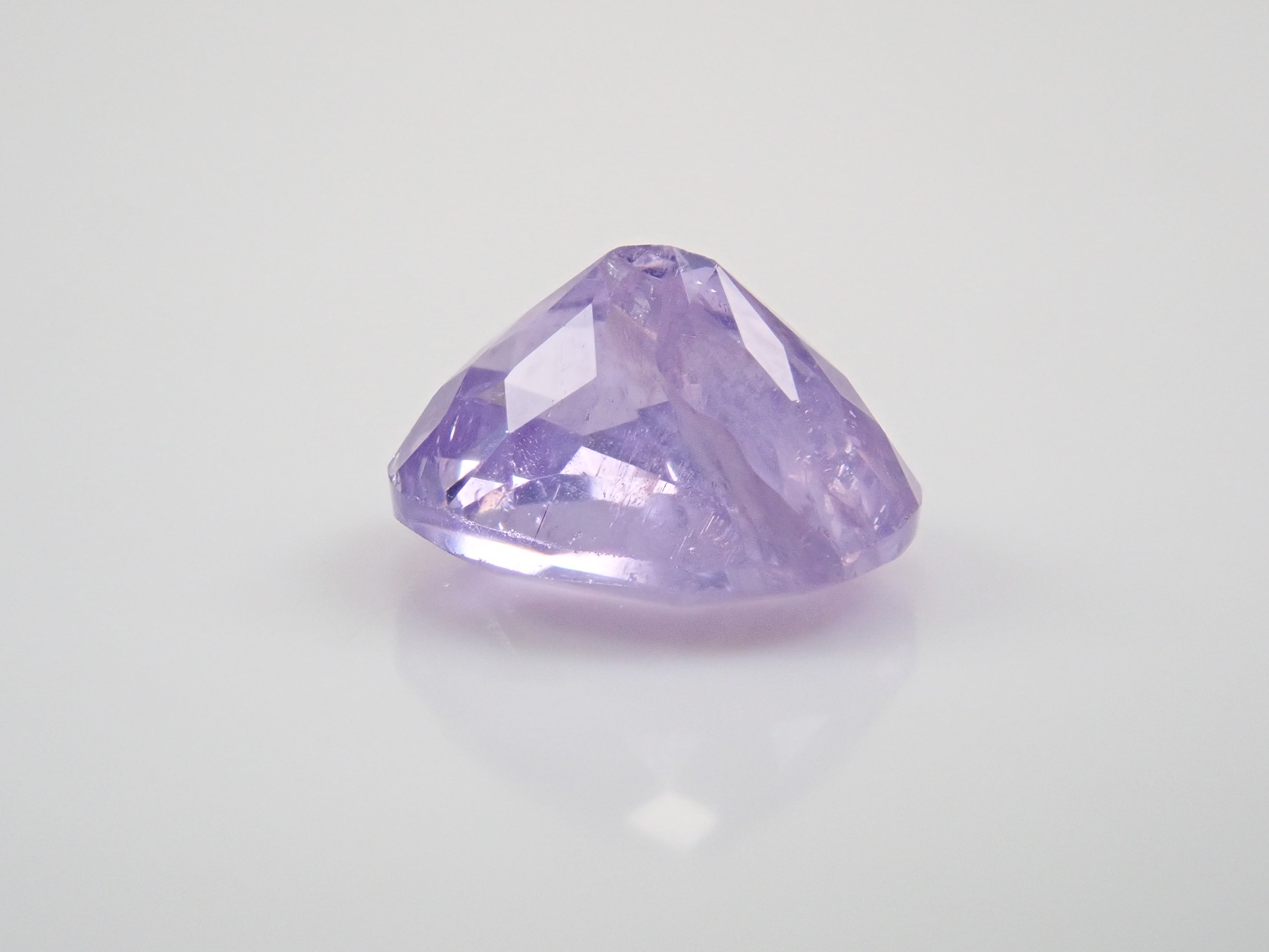 パープルアパタイト 0.915ctルース