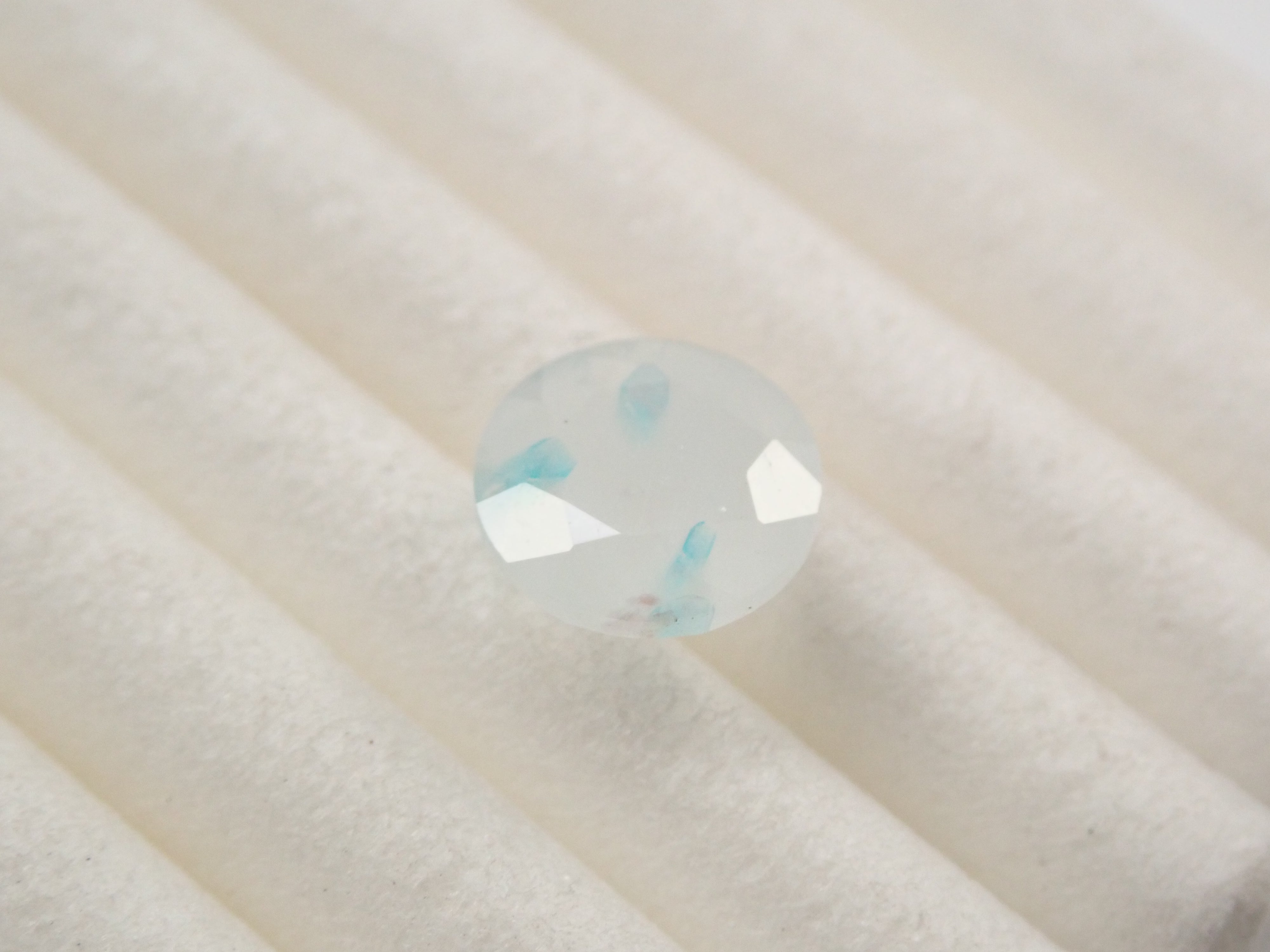 ブラジル産パライバトルマリンインクォーツ 0.723ctルース