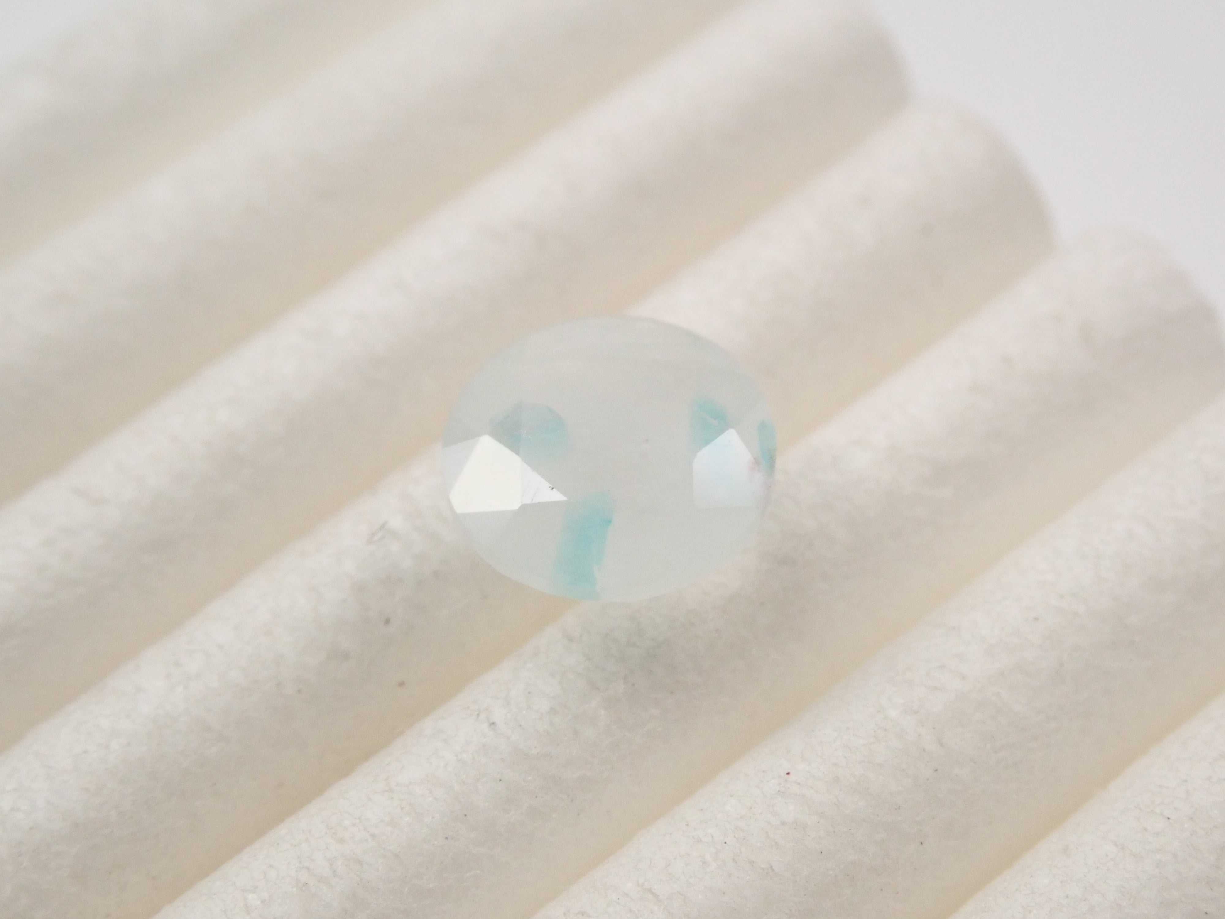 ブラジル産パライバトルマリンインクォーツ 0.723ctルース