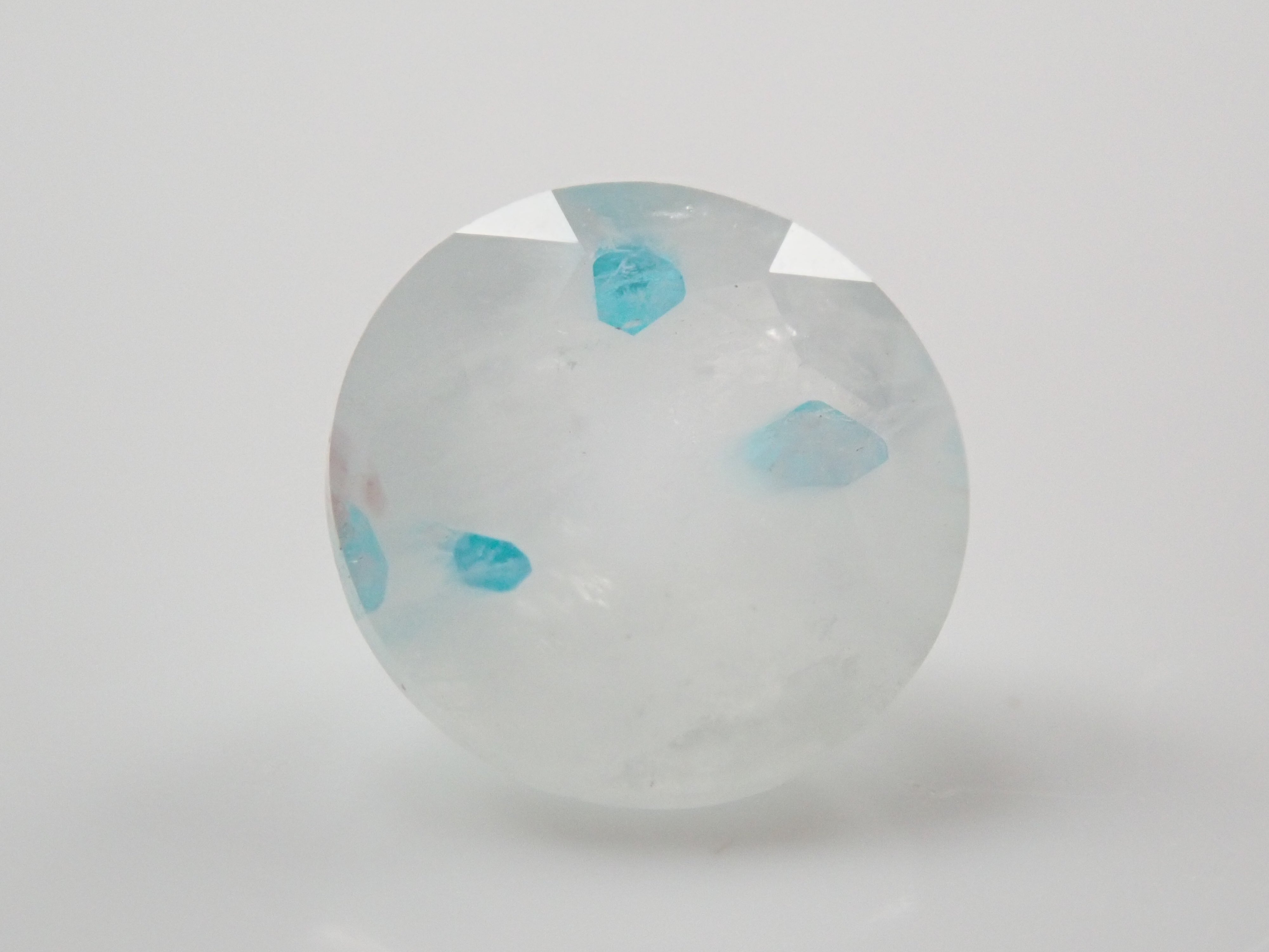 ブラジル産パライバトルマリンインクォーツ 0.723ctルース