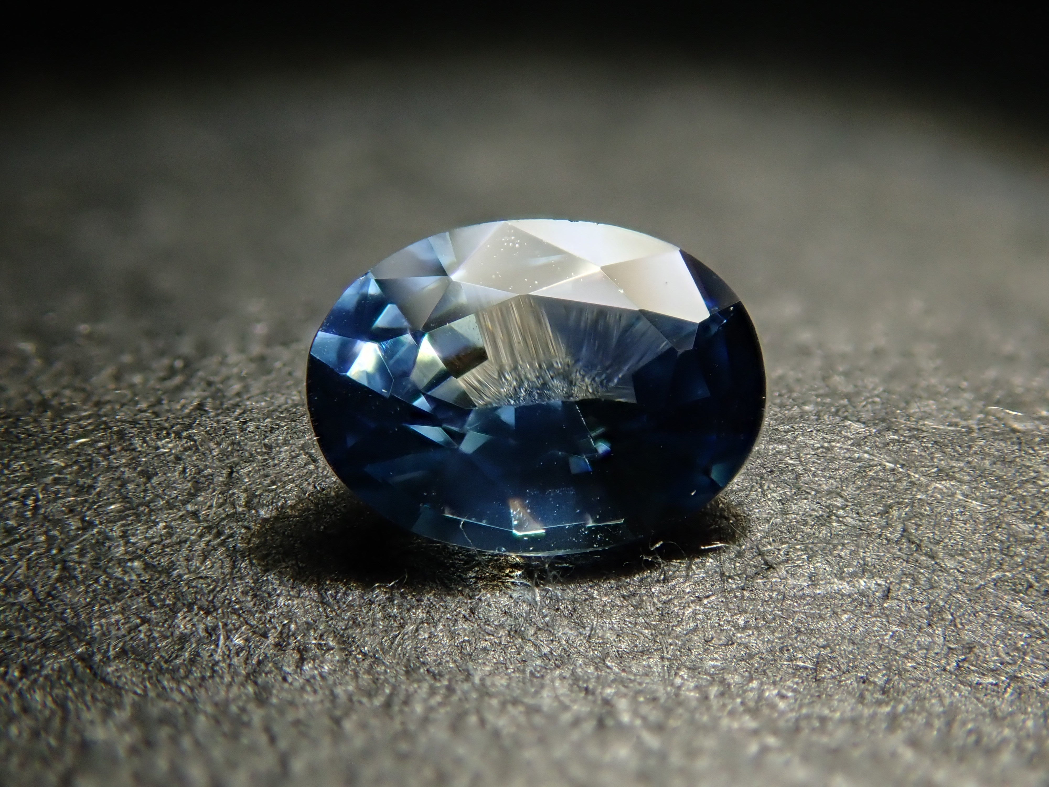 モンタナサファイア 0.217ctルース