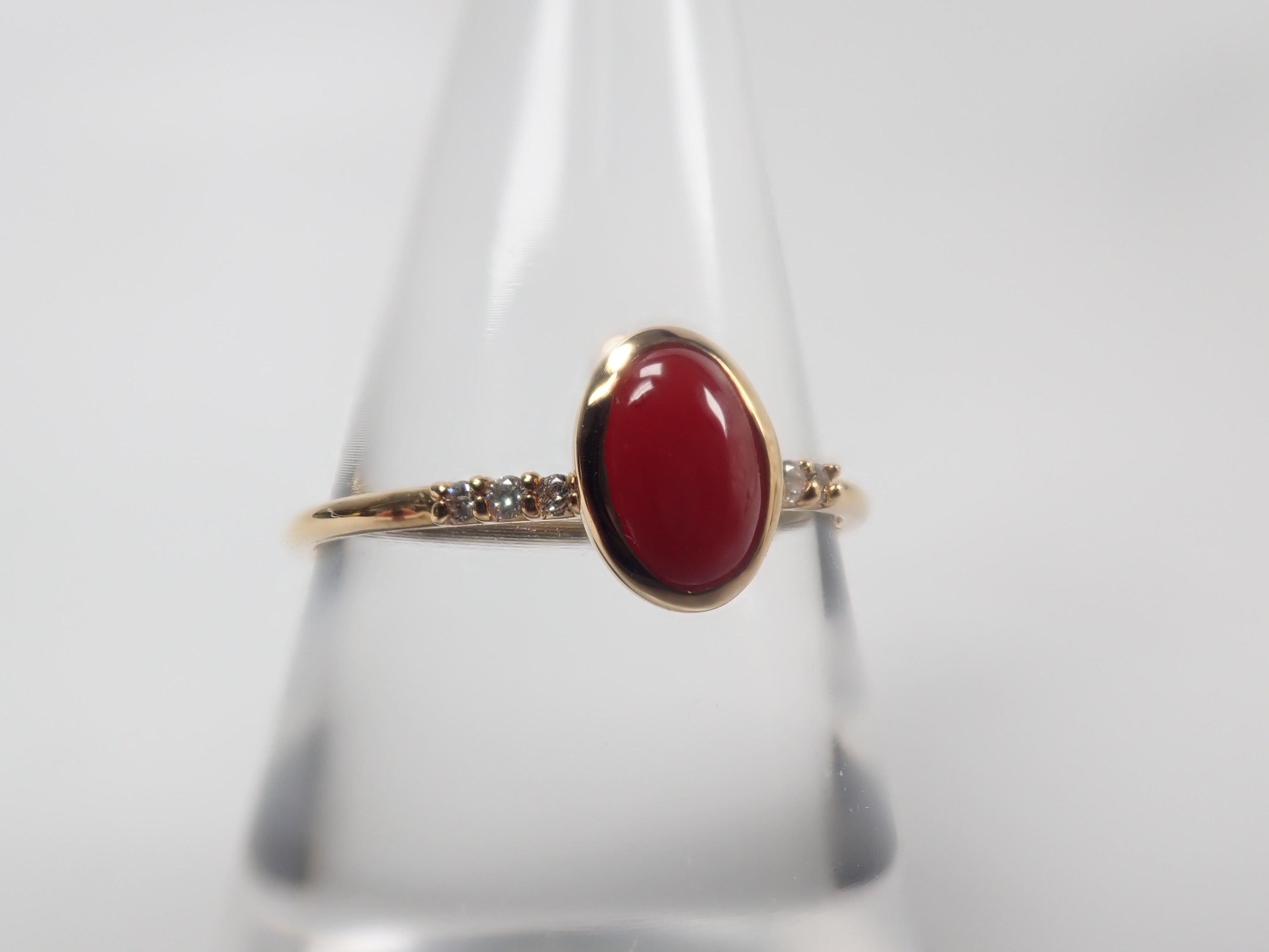 K18 Red Coral from Kochi Prefecture (0.41ct), Diamond (0.03ct) Ring