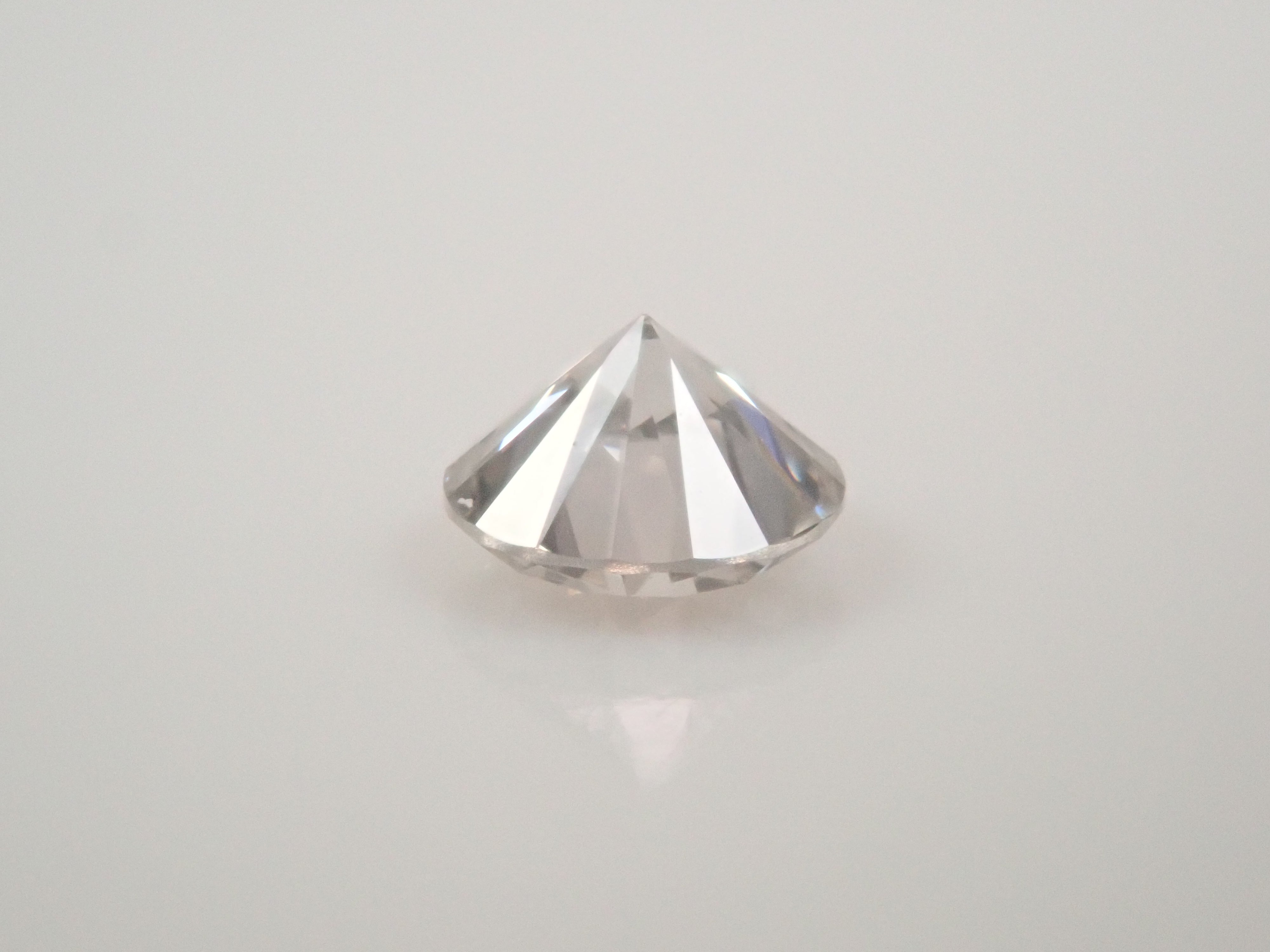 【32501878掲載】グレーダイヤモンド 0.109ctルース(VERY LIGHT GRAY, SI-1)