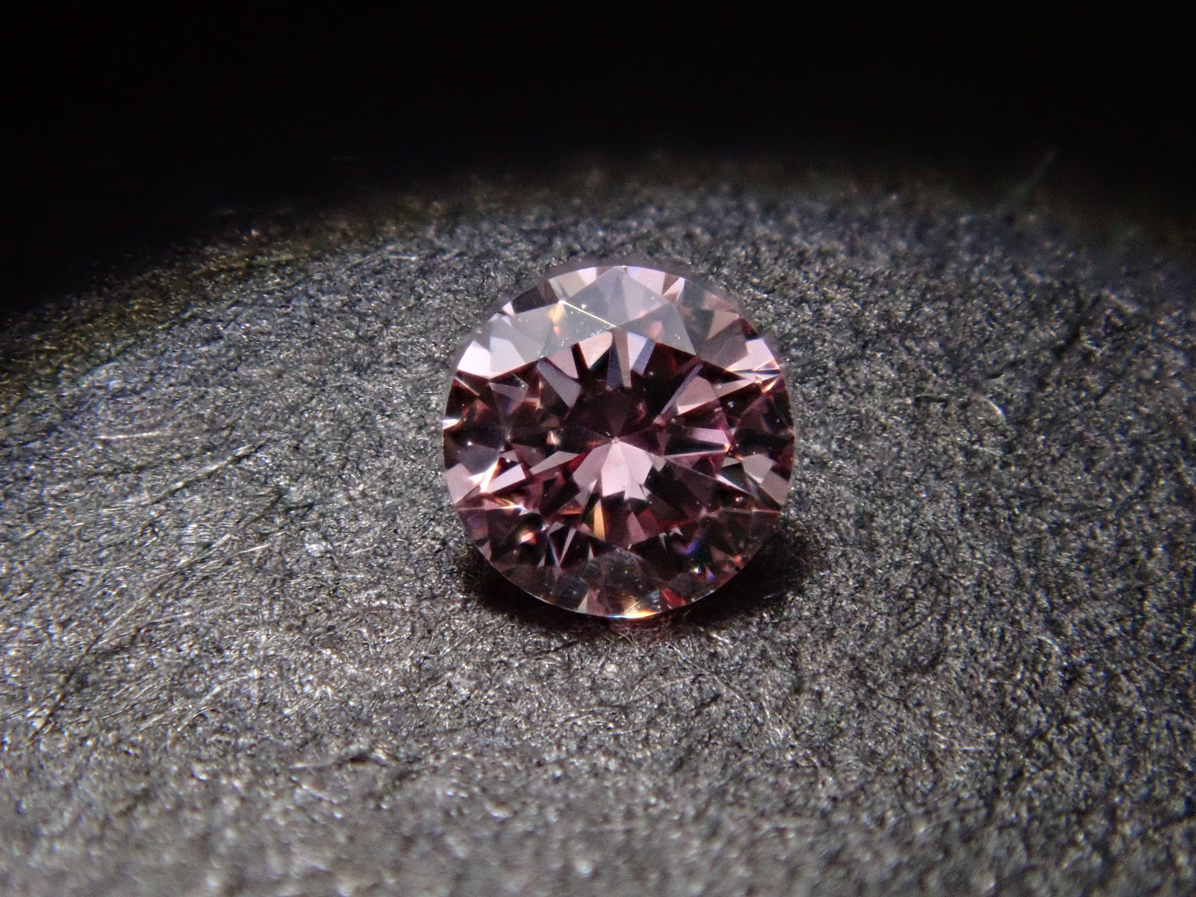 ピンクダイヤモンド 0.049ctルース(FANCY PINK, VS-1)