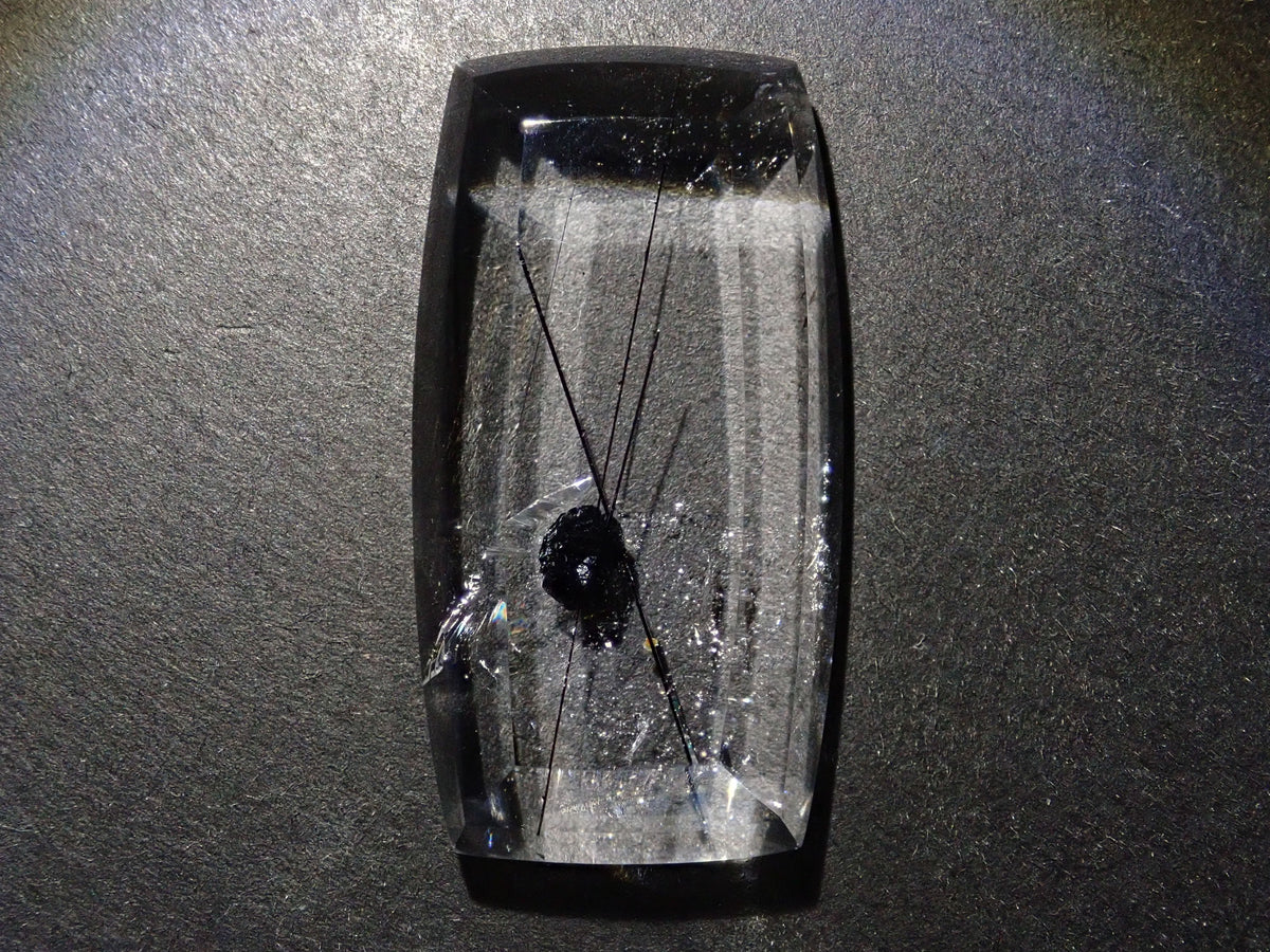 【12562723掲載】ブラジル産ガーデンクォーツ 53.593ctルース