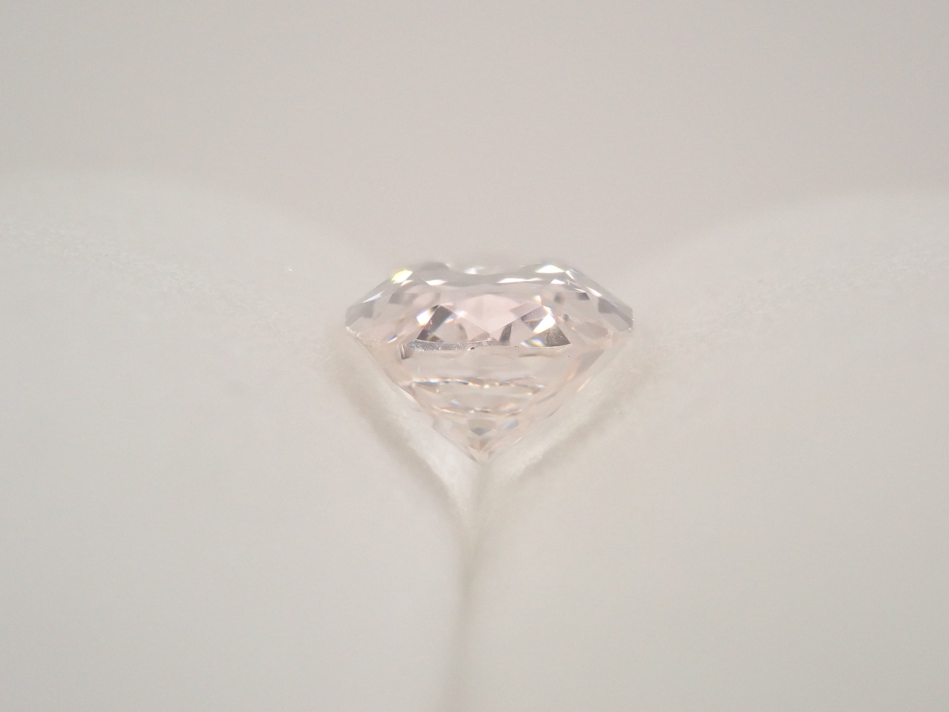 【12562730掲載】スリランカ産エンスタタイト 1.877ctルース