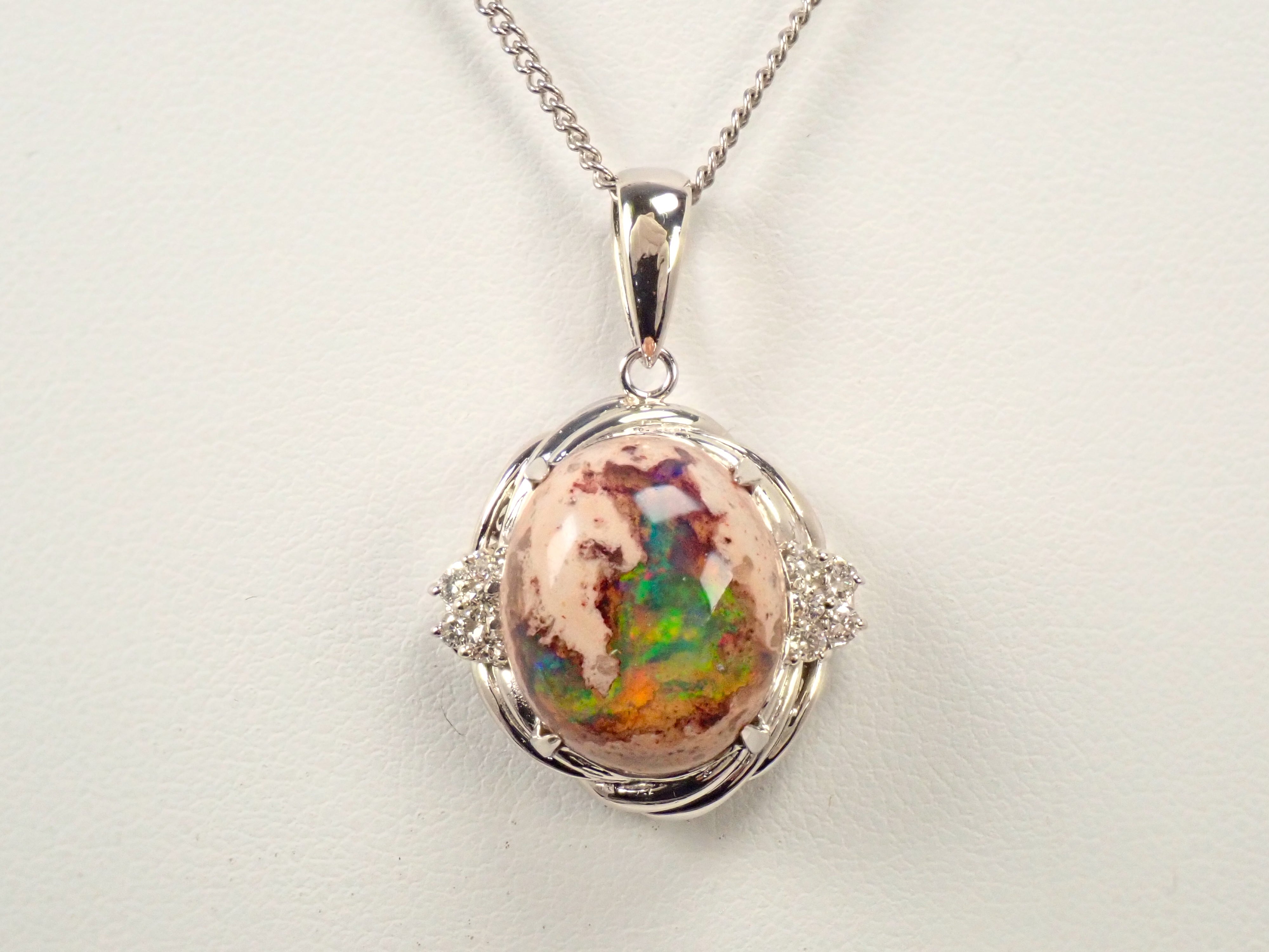 【4/18 22時販売】【カラフリ】Pt900 カンテラオパール 7.809ct・ダイヤモンド0.19ctペンダントトップ(ネックレストップ)