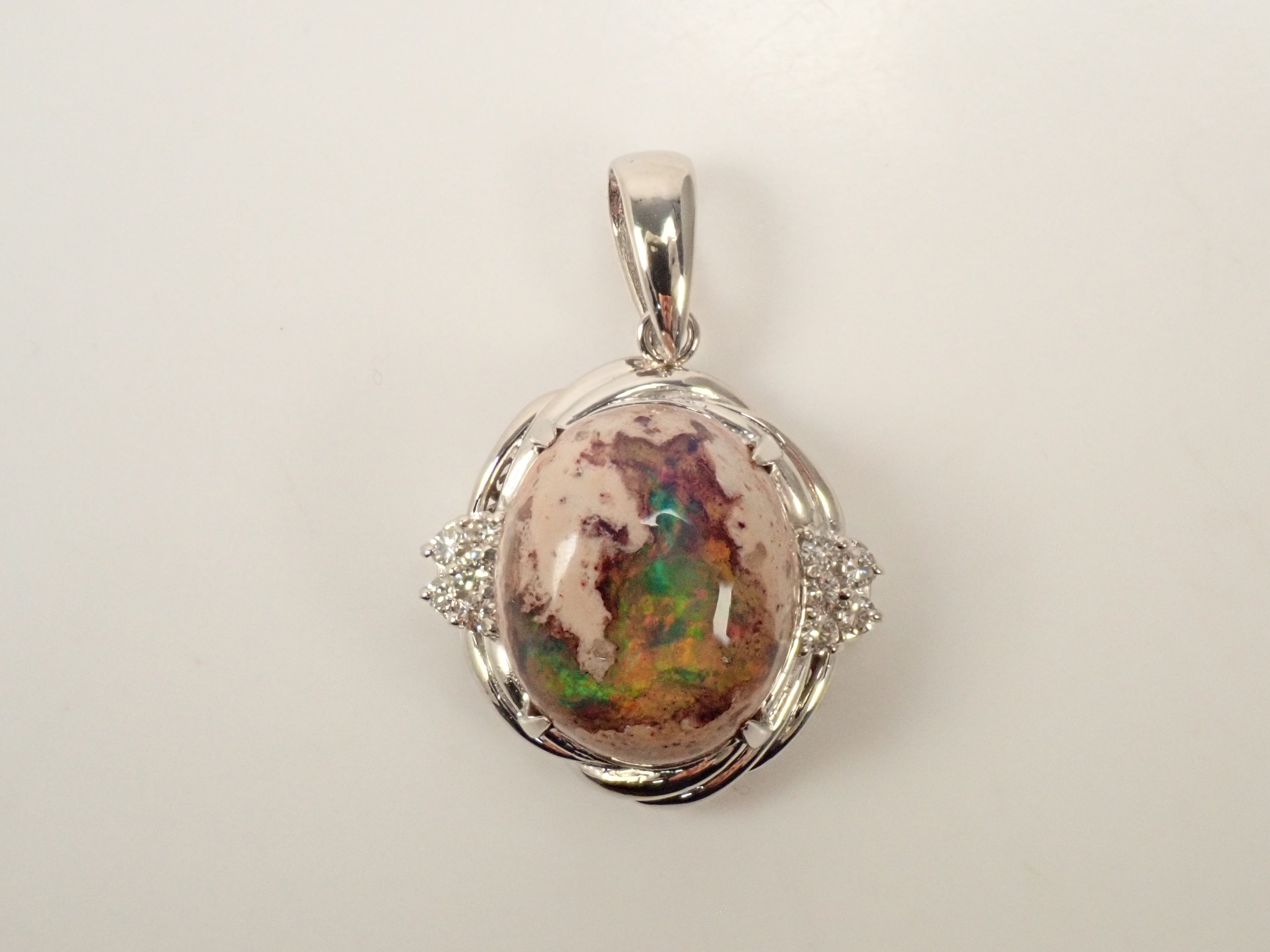 【22602560掲載】【カラフリ】Pt900 カンテラオパール 7.809ctct リング