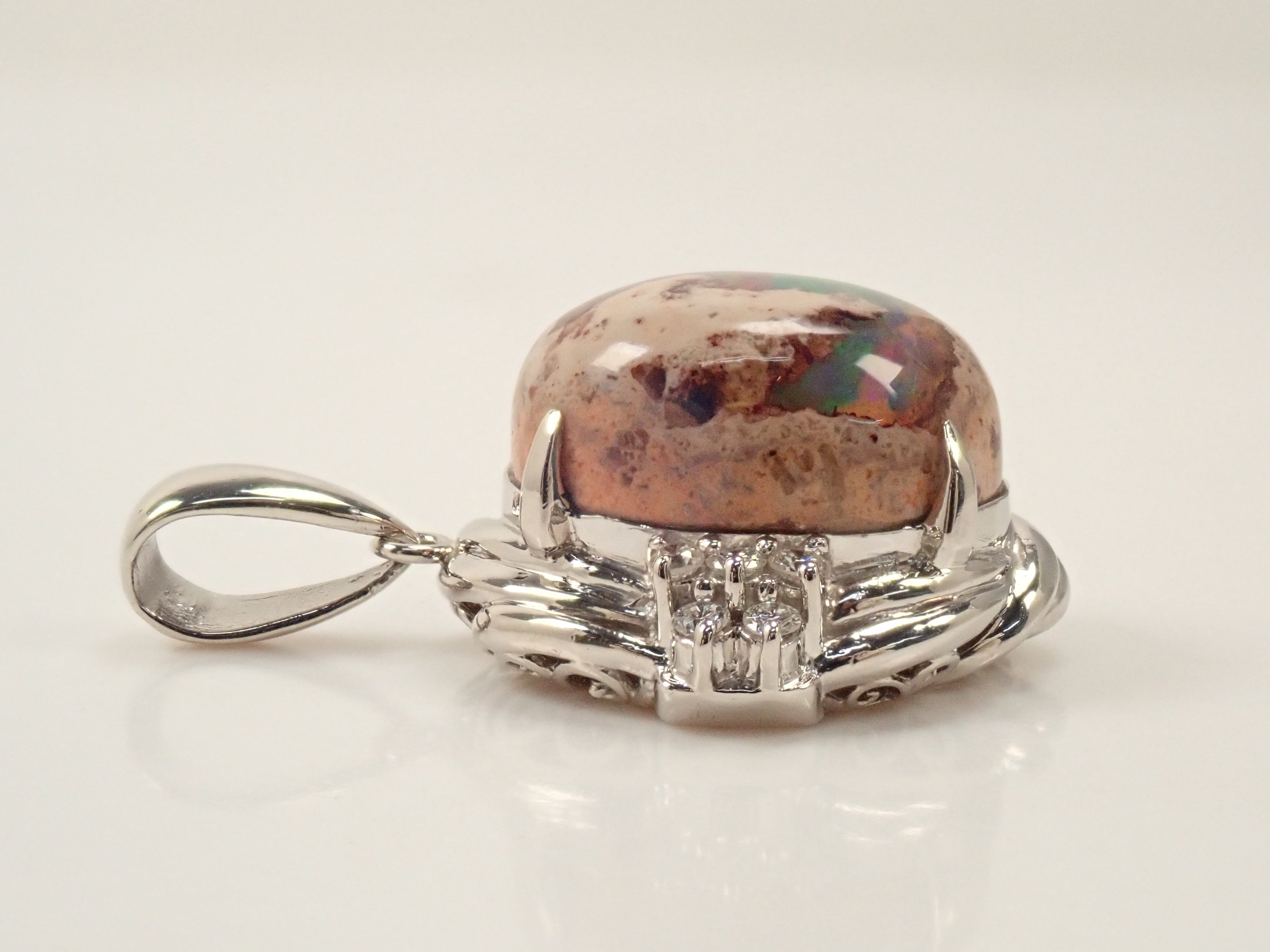 【22602560掲載】【カラフリ】Pt900 カンテラオパール 7.809ctct リング