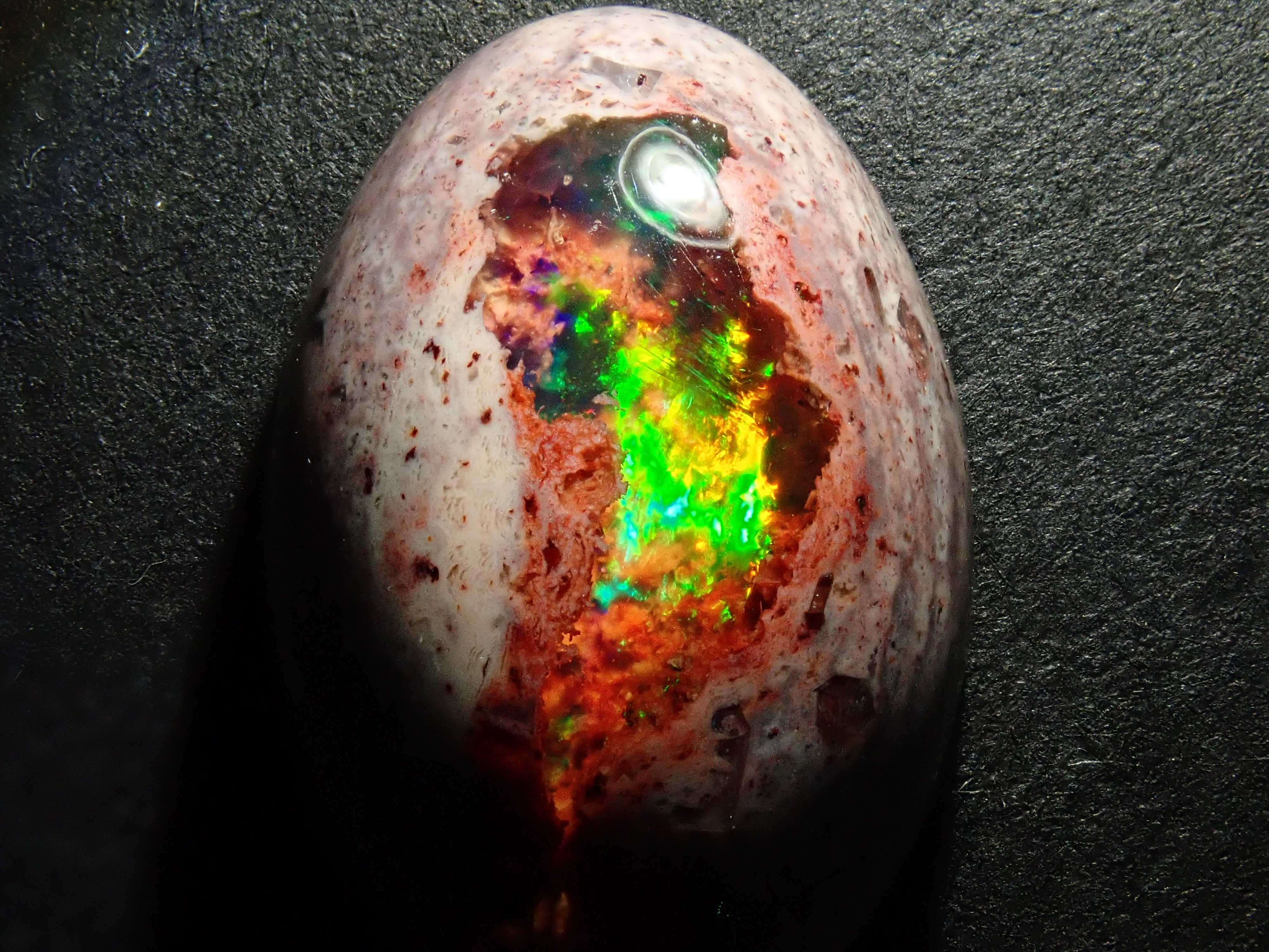 【12562811掲載】メキシコ産カンテラオパール 10.379ctルース