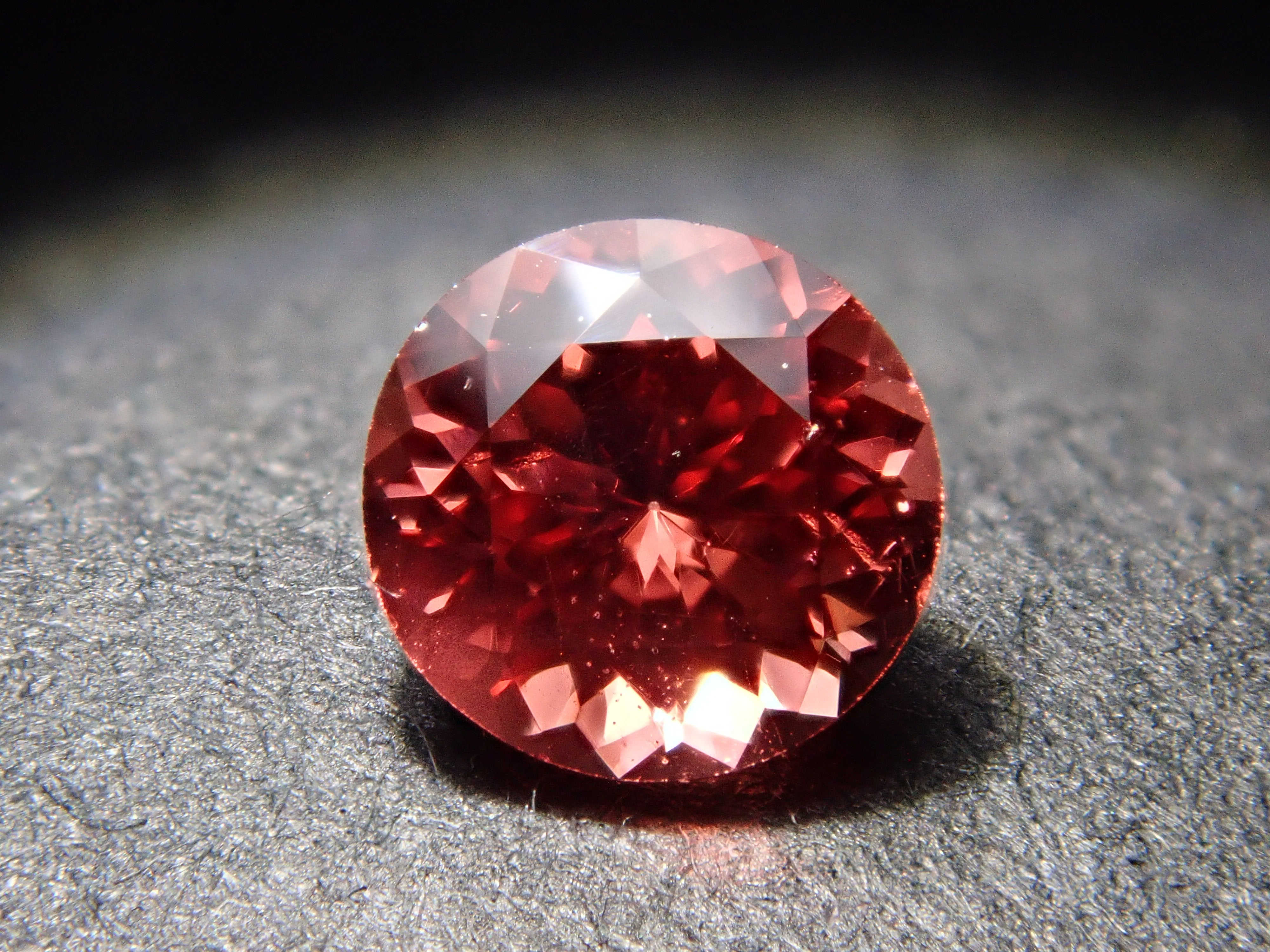 【12562749掲載】タンザニア産オレンジスピネル 0.273ctルース