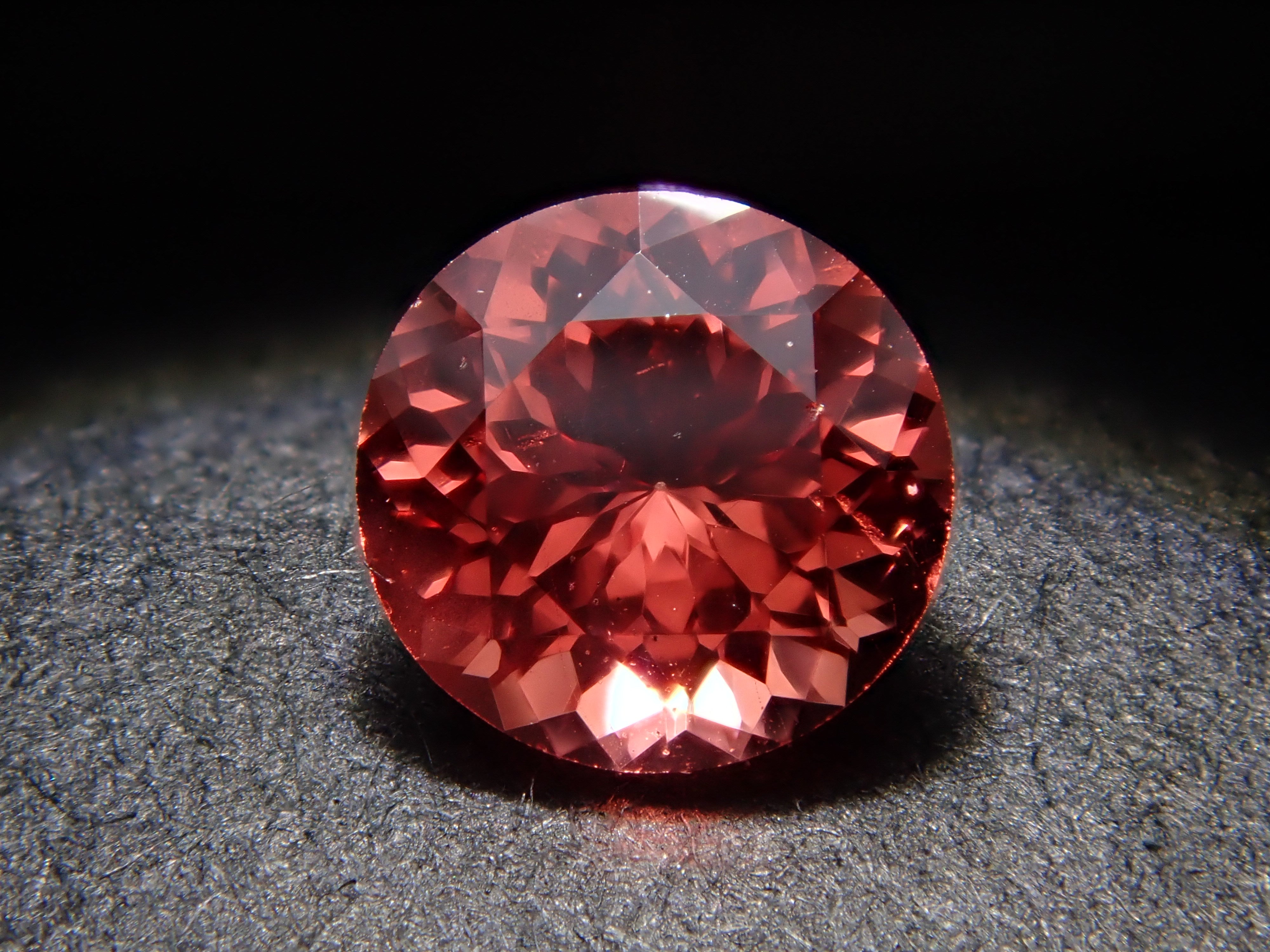 【12562749掲載】タンザニア産オレンジスピネル 0.273ctルース