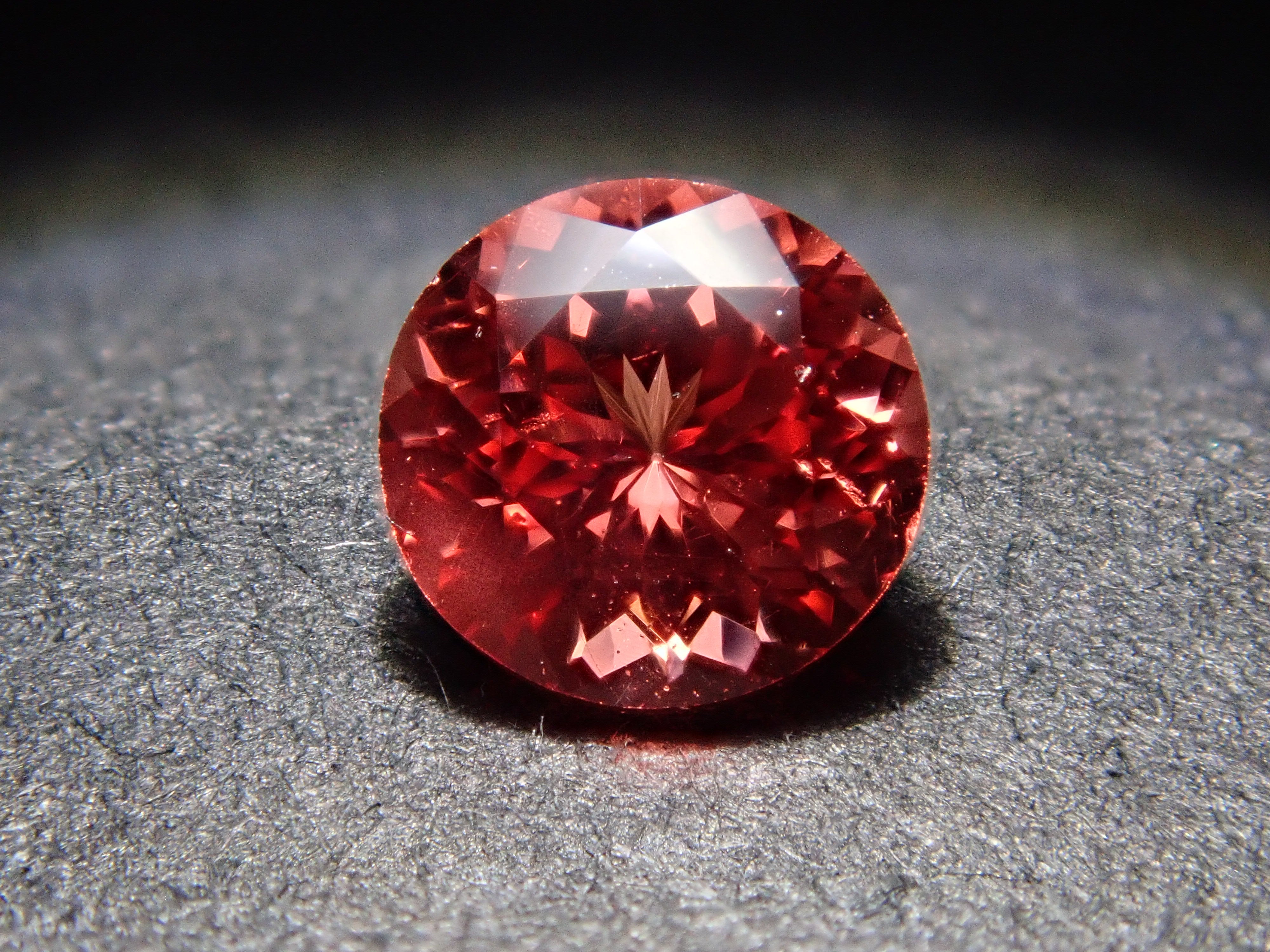 【12562749掲載】タンザニア産オレンジスピネル 0.273ctルース