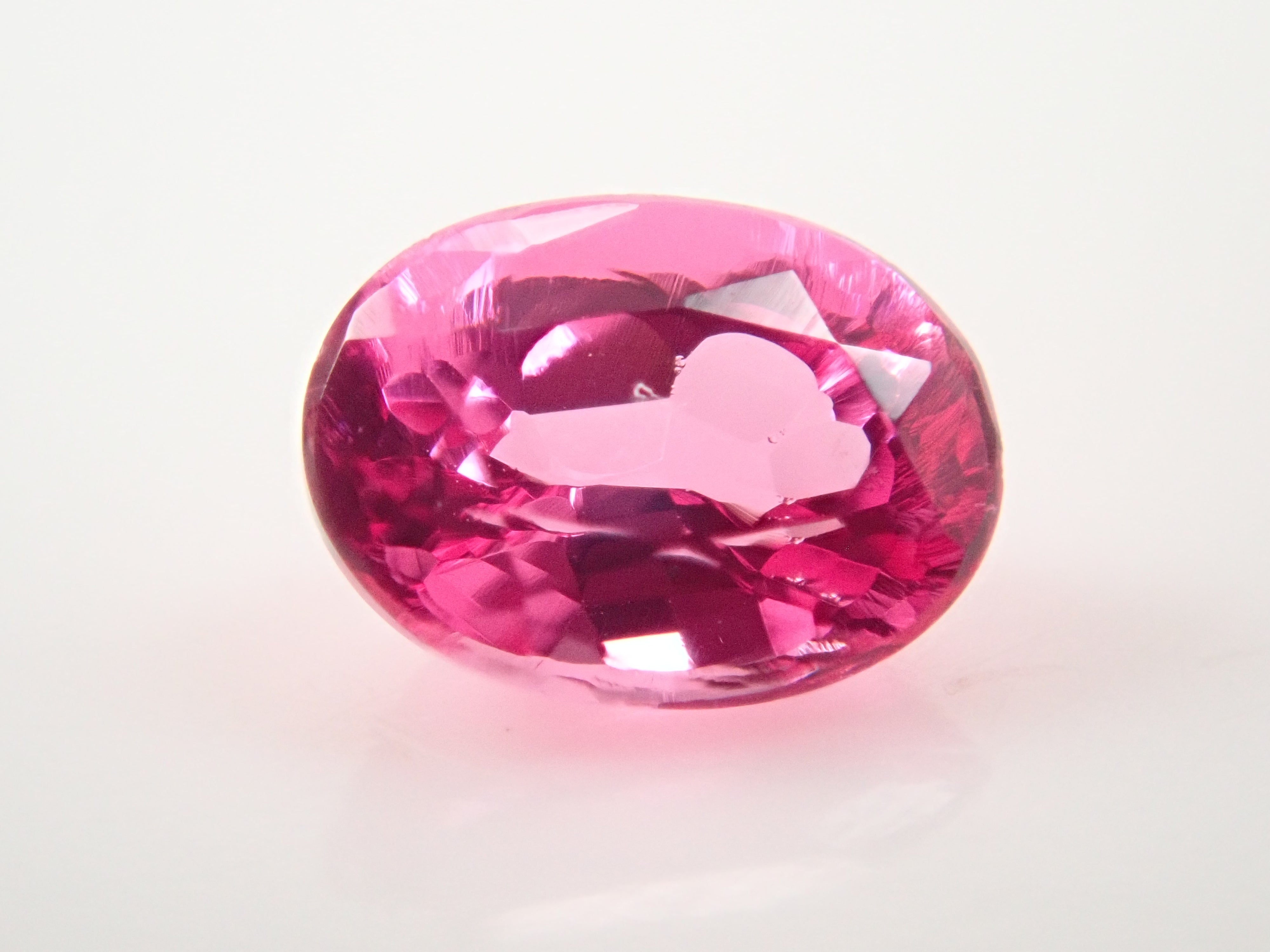 【12562751掲載】タンザニア産ホットピンクスピネル 0.204ctルース