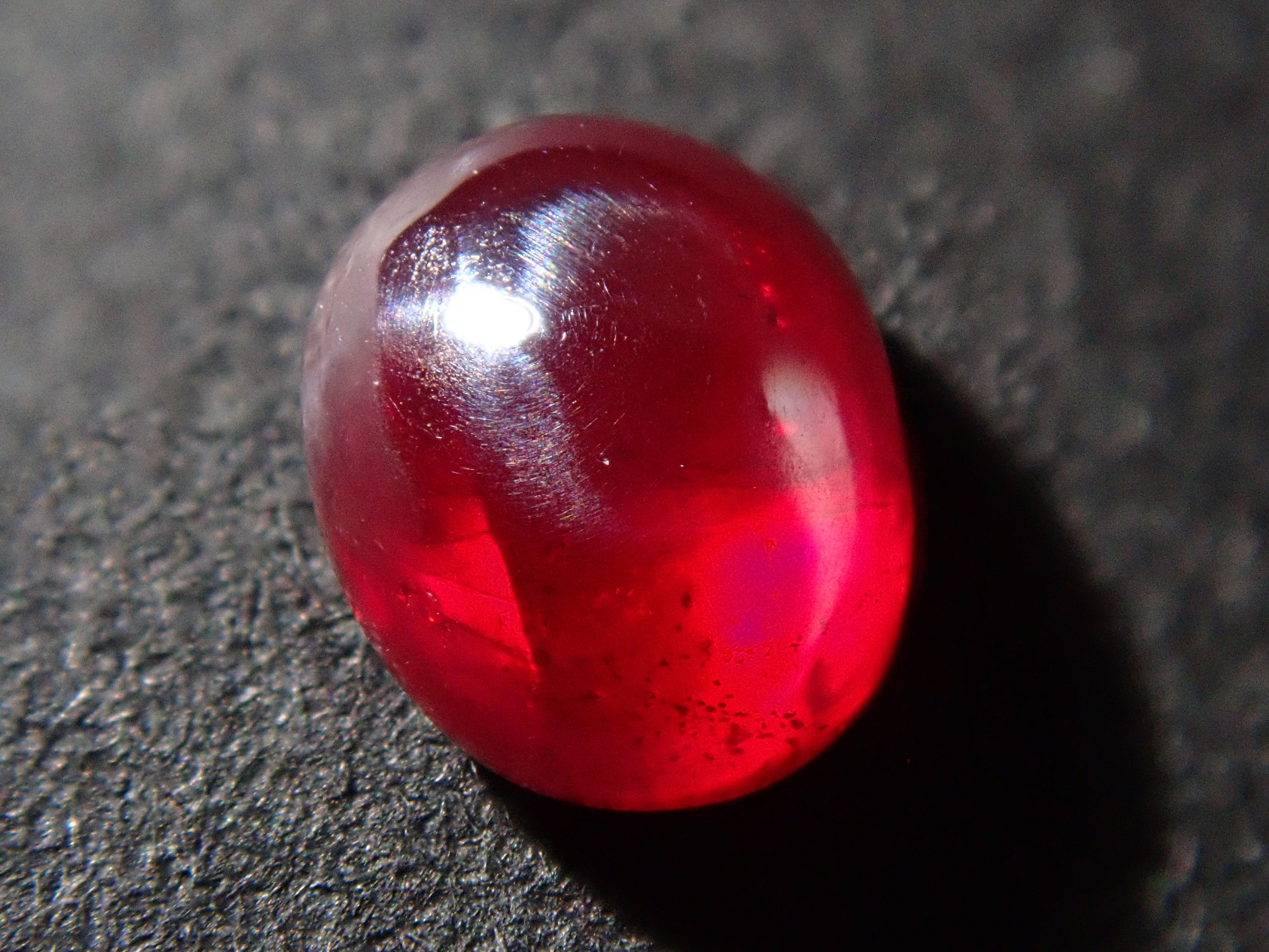 【12562803掲載】中国・湖南省シンシャ(辰砂・シナバー) 0.982ctルース