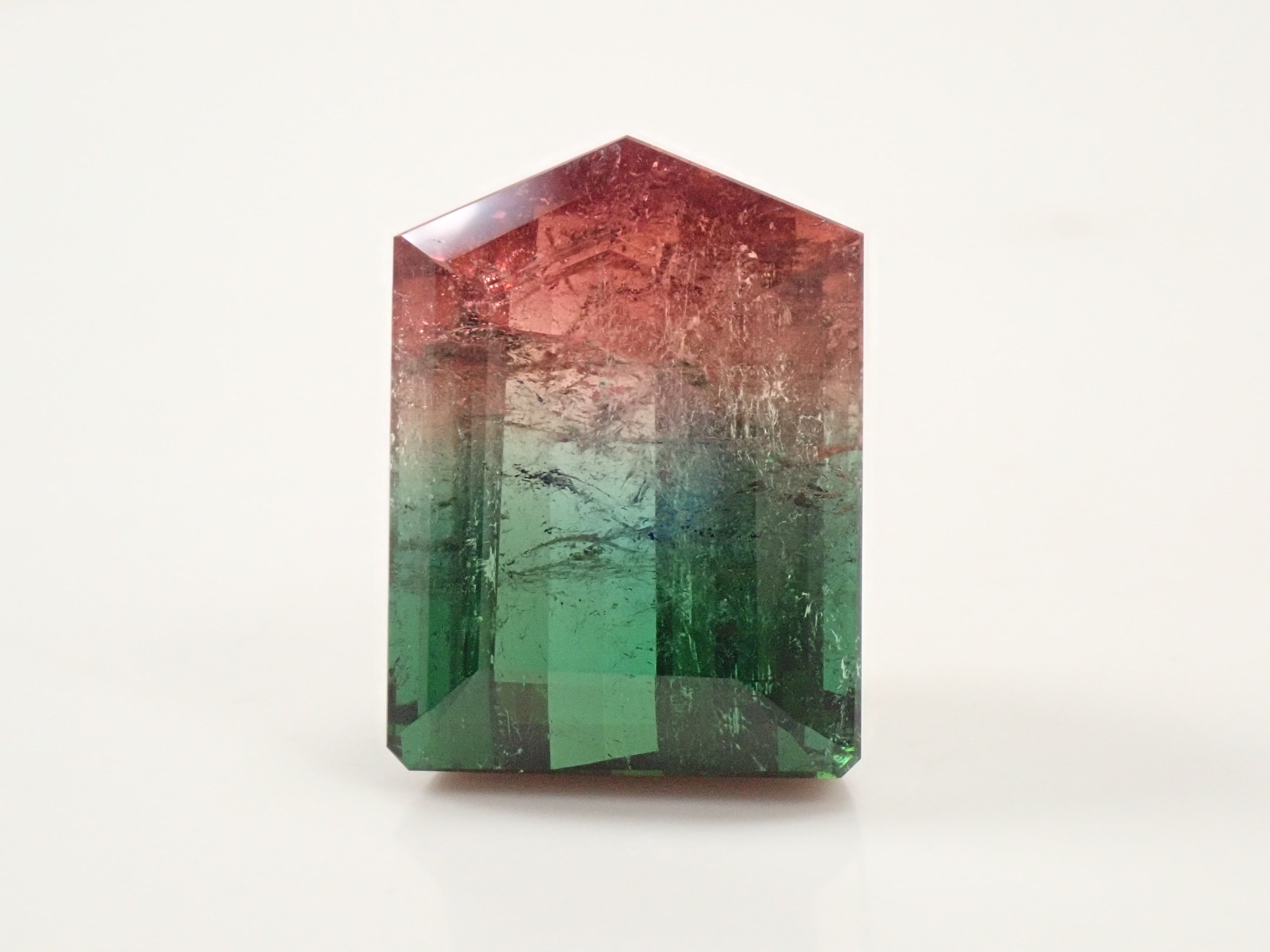 【12562848掲載】パーティカラートルマリン 32.207ctルース