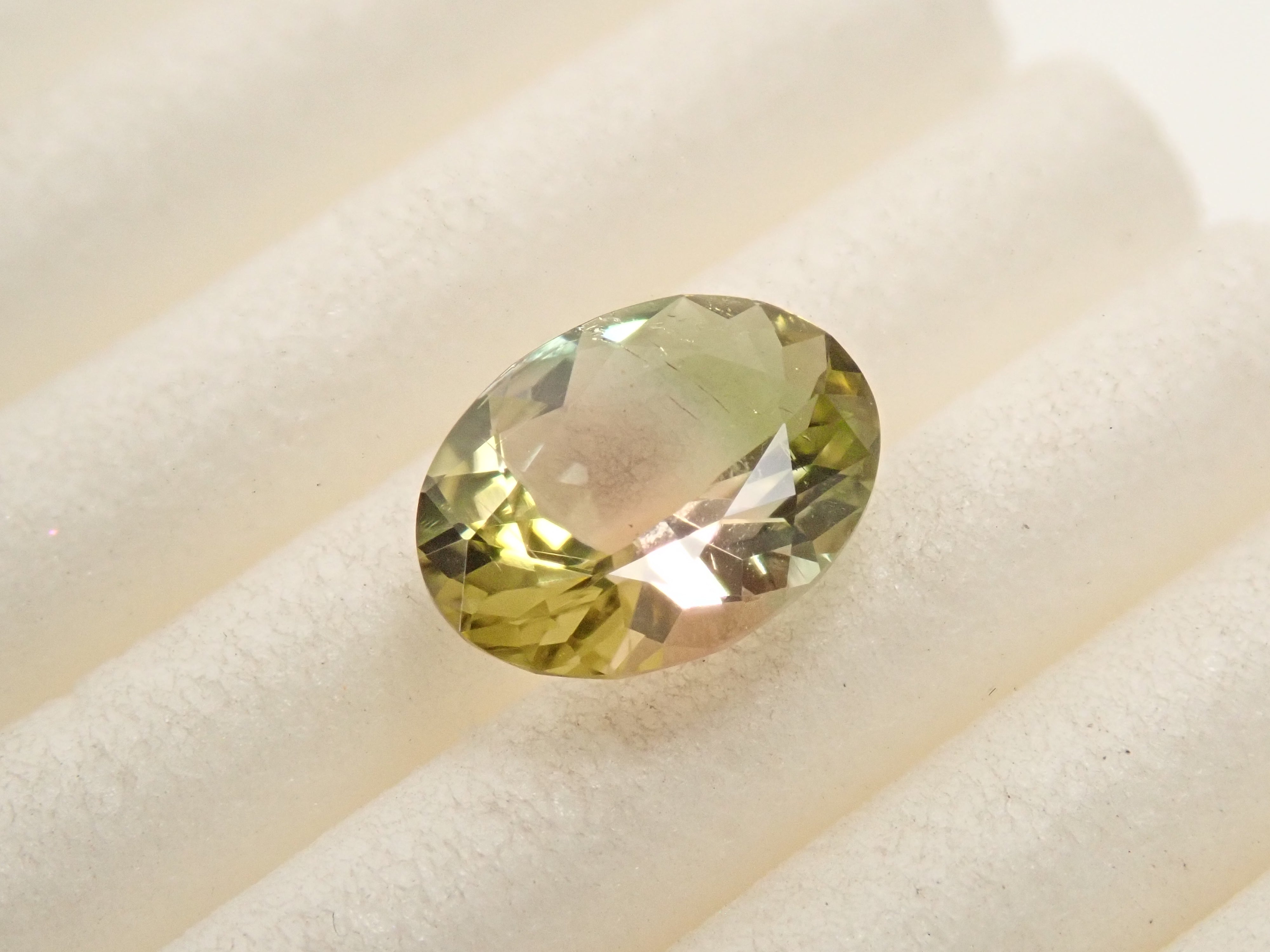 【12562822掲載】ブラジル産バイカラートルマリン 0.780ctルース