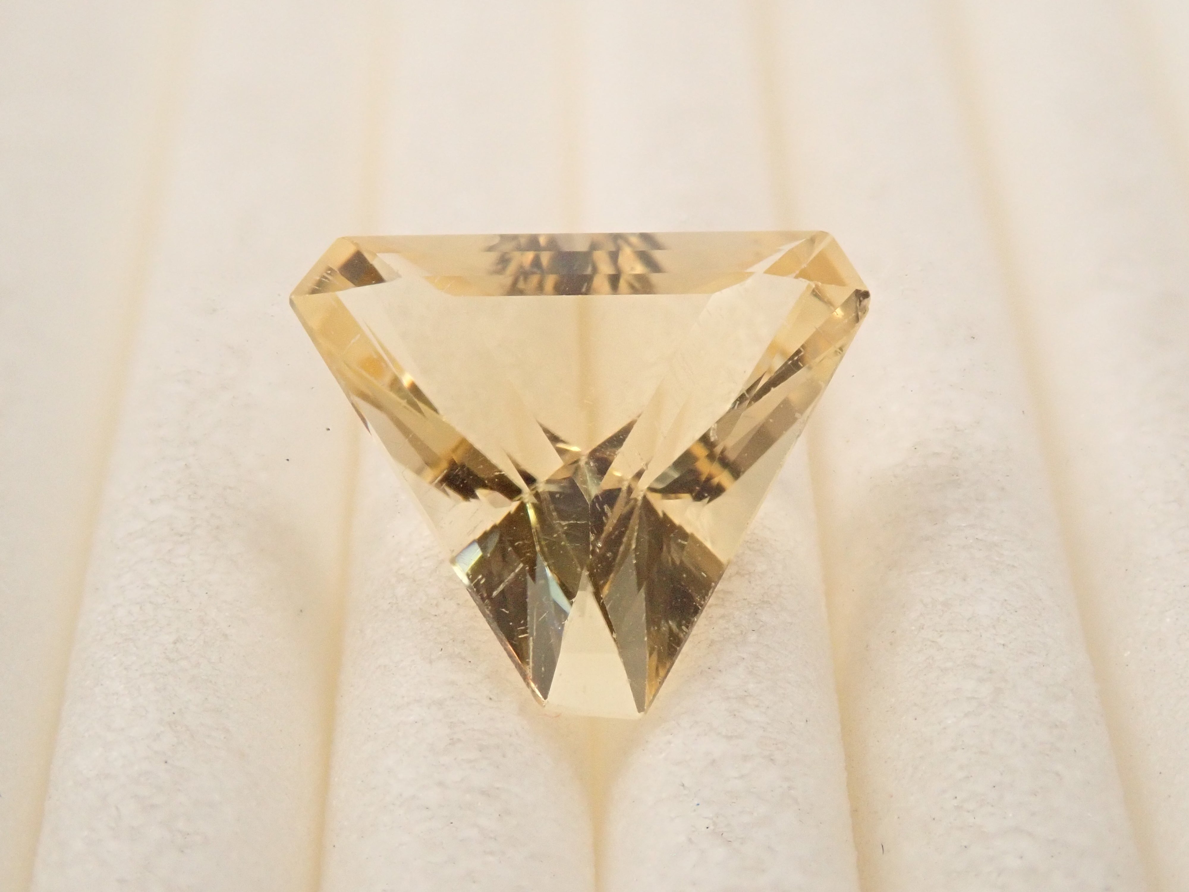 【12562830掲載】スキャポライト 1.780ctルース