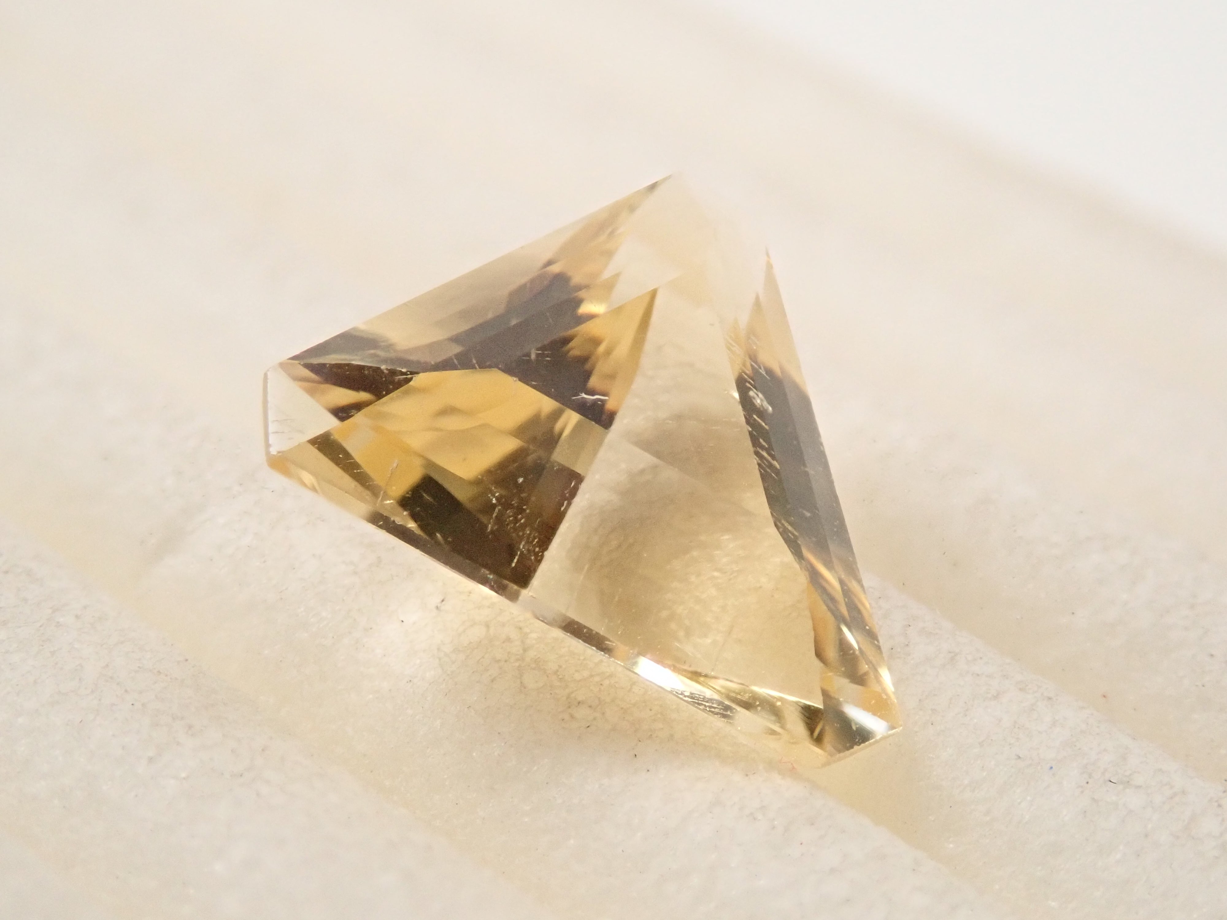 【12562830掲載】スキャポライト 1.780ctルース