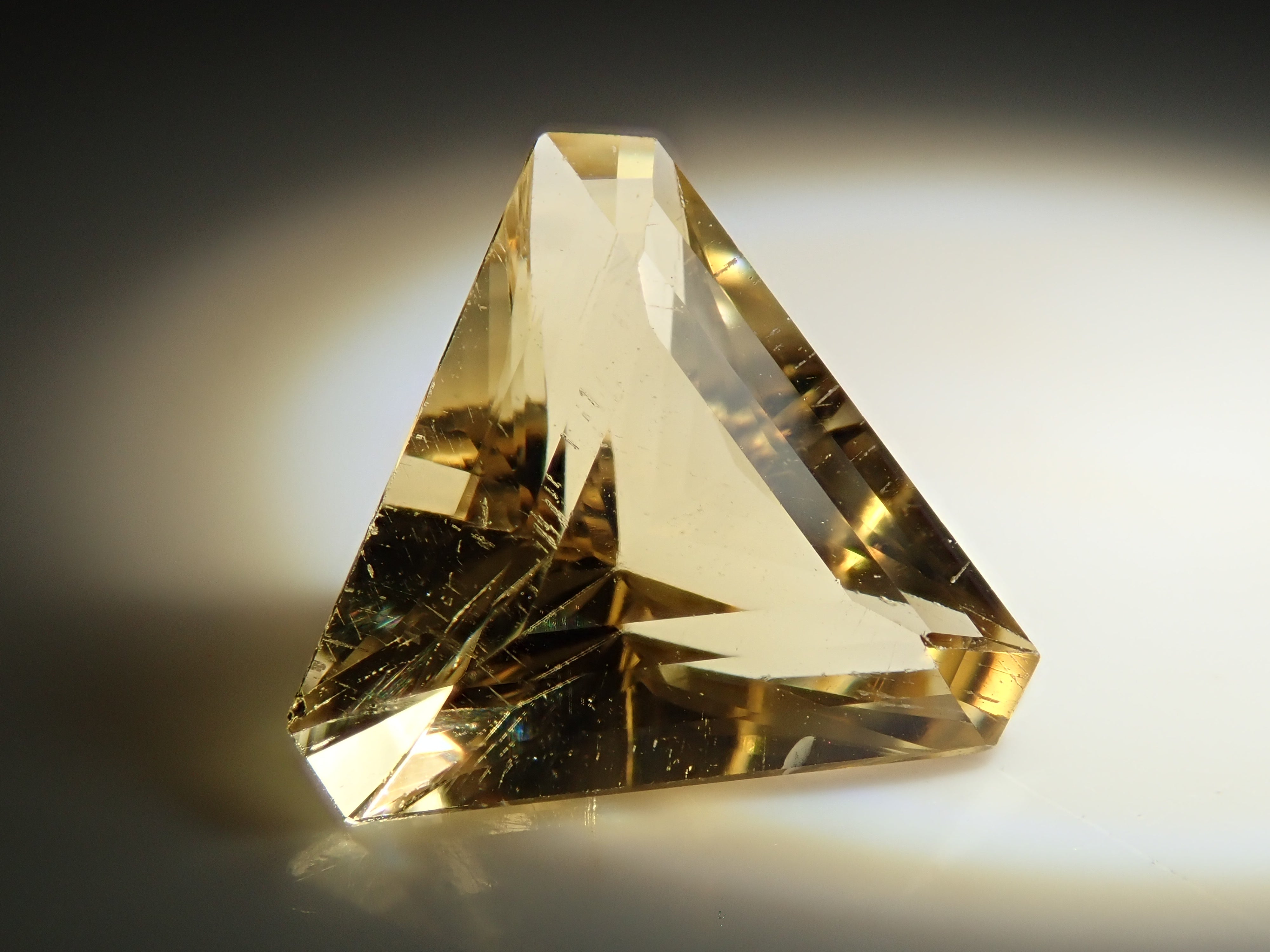 【12562830掲載】スキャポライト 1.780ctルース