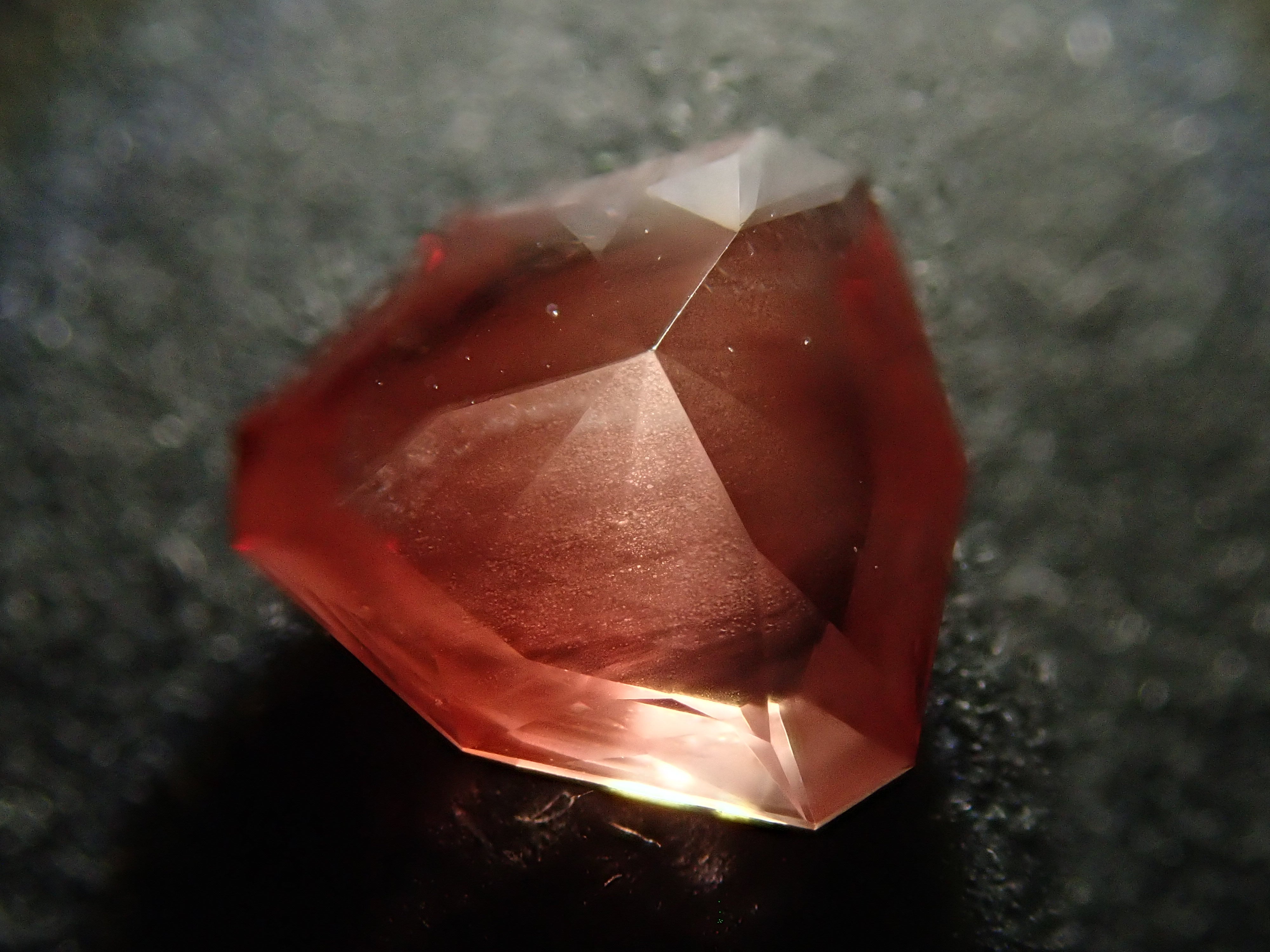 【12562832掲載】アメリカ産オレゴンサンストーン 0.941ctルース