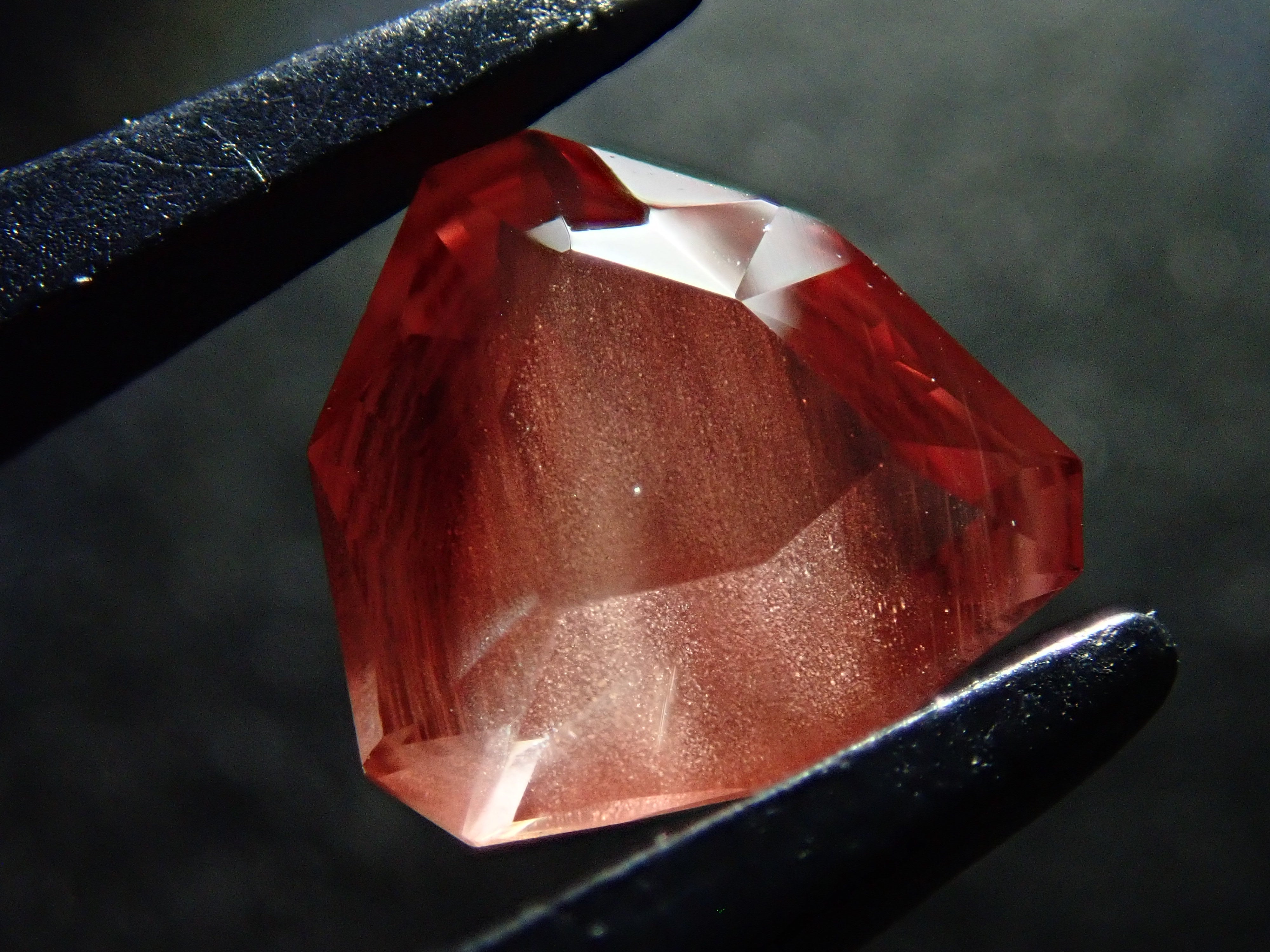 【12562832掲載】アメリカ産オレゴンサンストーン 0.941ctルース