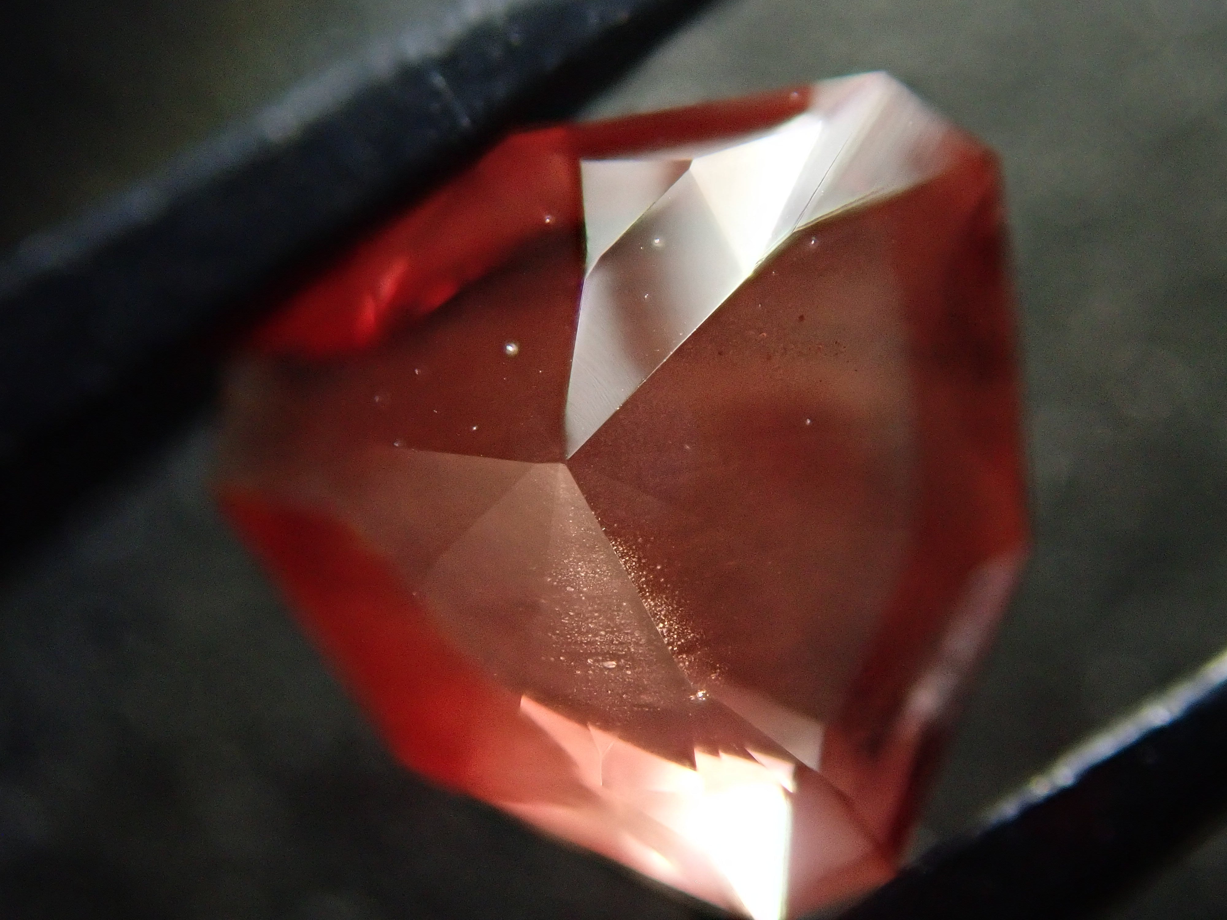 【12562832掲載】アメリカ産オレゴンサンストーン 0.941ctルース