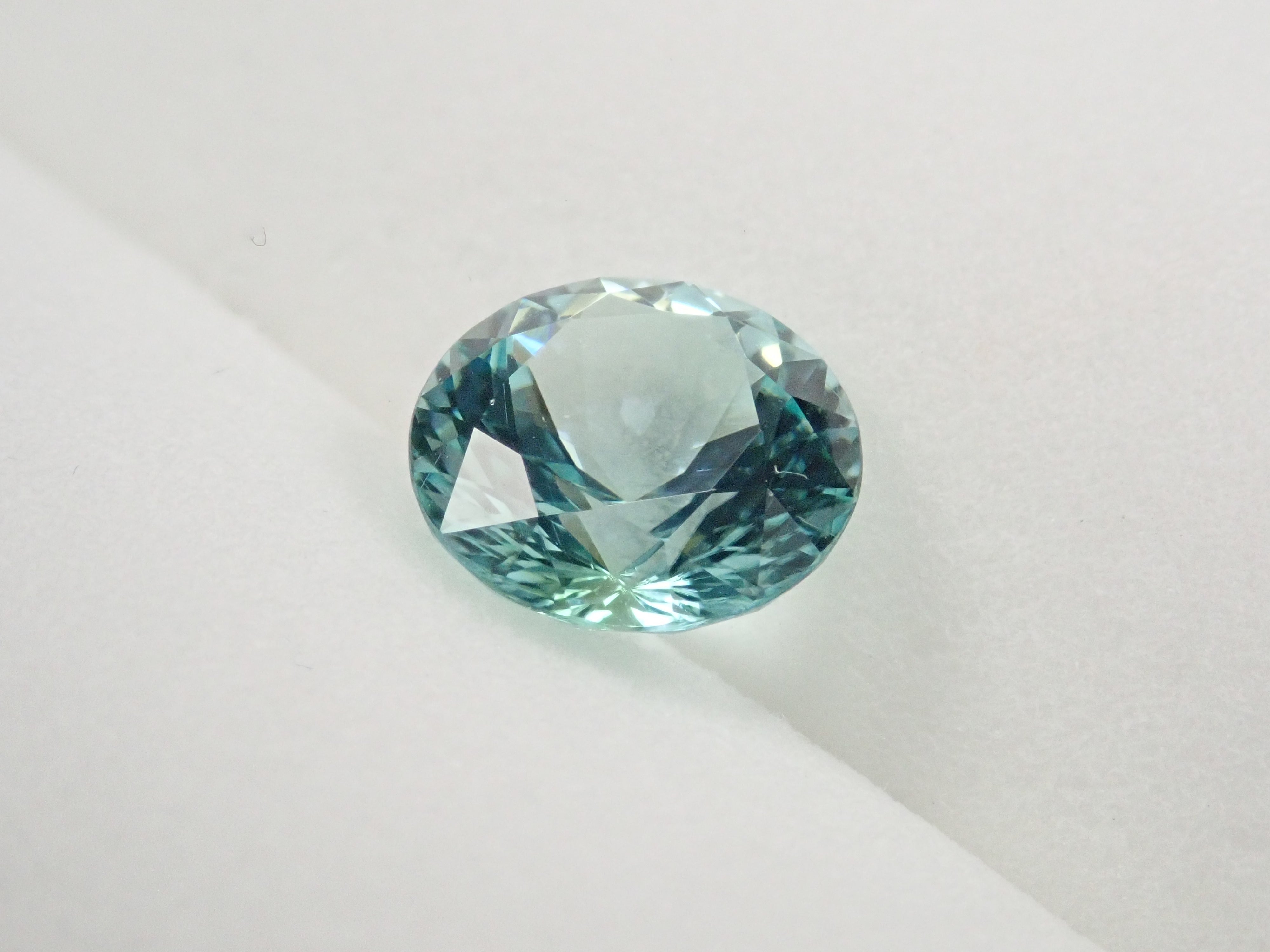 【5/6 22時販売】アフガニスタン産シーフォームトルマリン 7.2mm/1.363ctルース