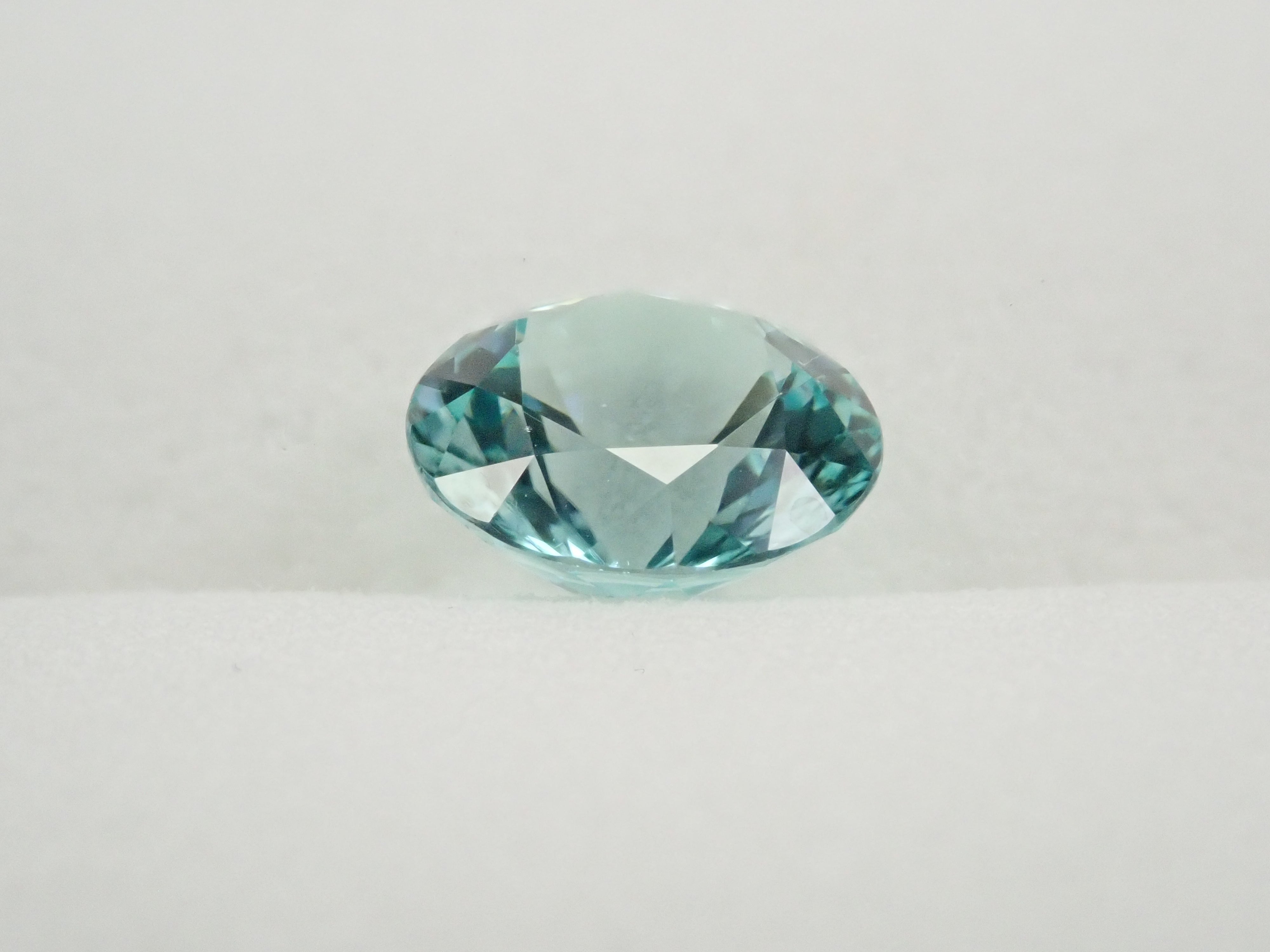 【5/6 22時販売】アフガニスタン産シーフォームトルマリン 7.2mm/1.363ctルース