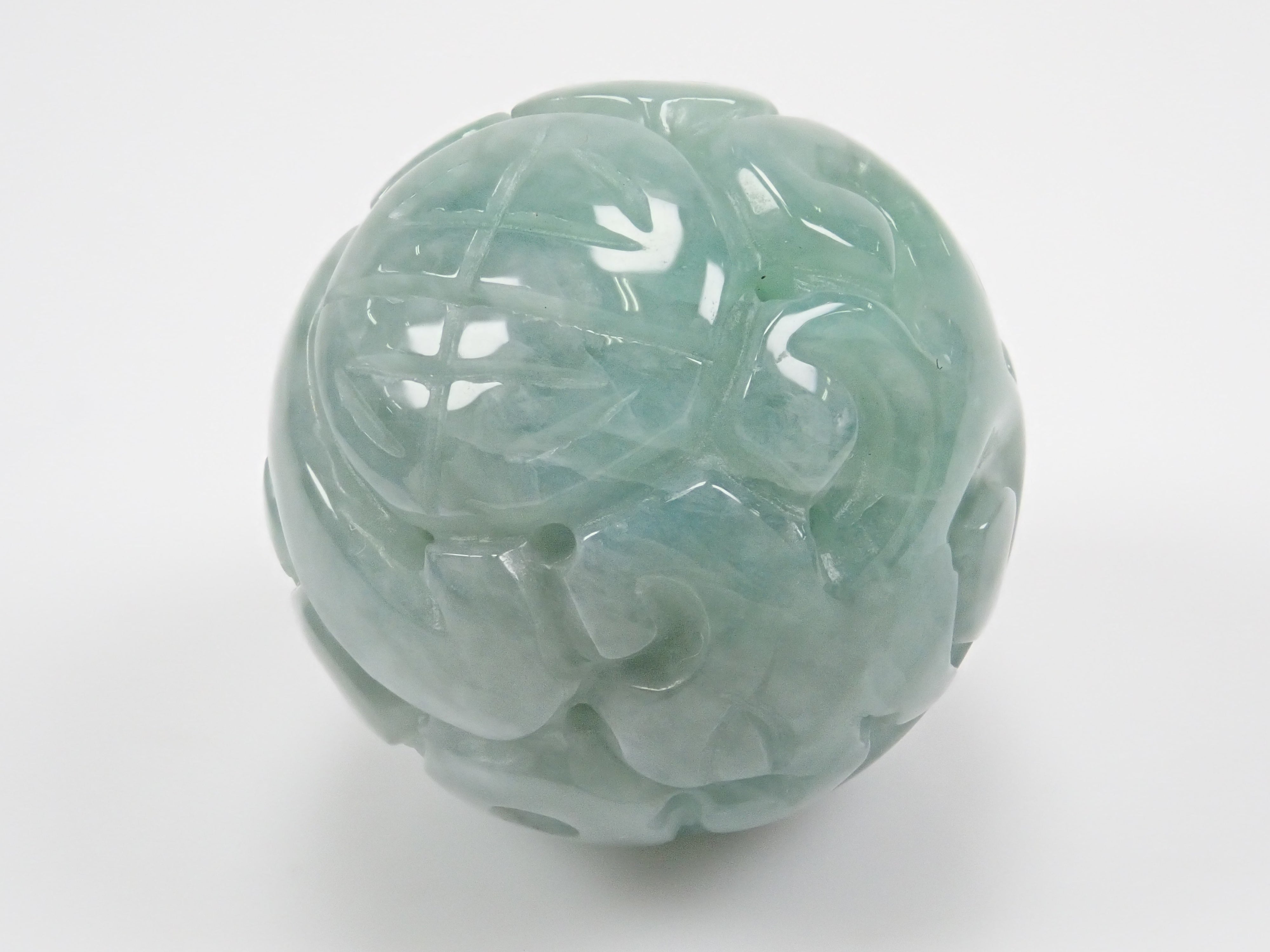 【12551738掲載】翡翠(ヒスイ) 69.859ctルース