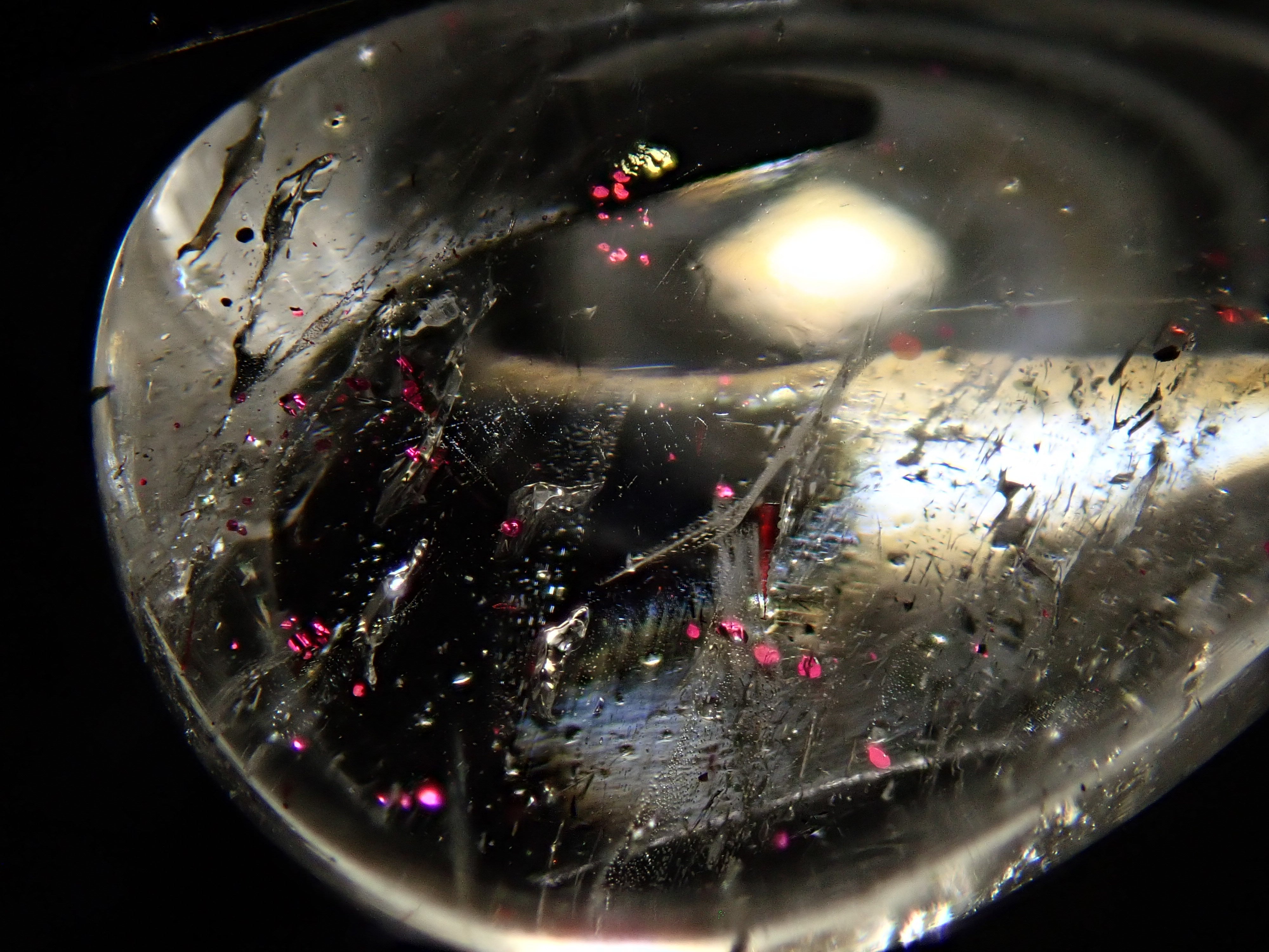 【12562837掲載】ブラジル産ティンカーベルクォーツ(ピンクファイヤークォーツ) 6.020ctルース