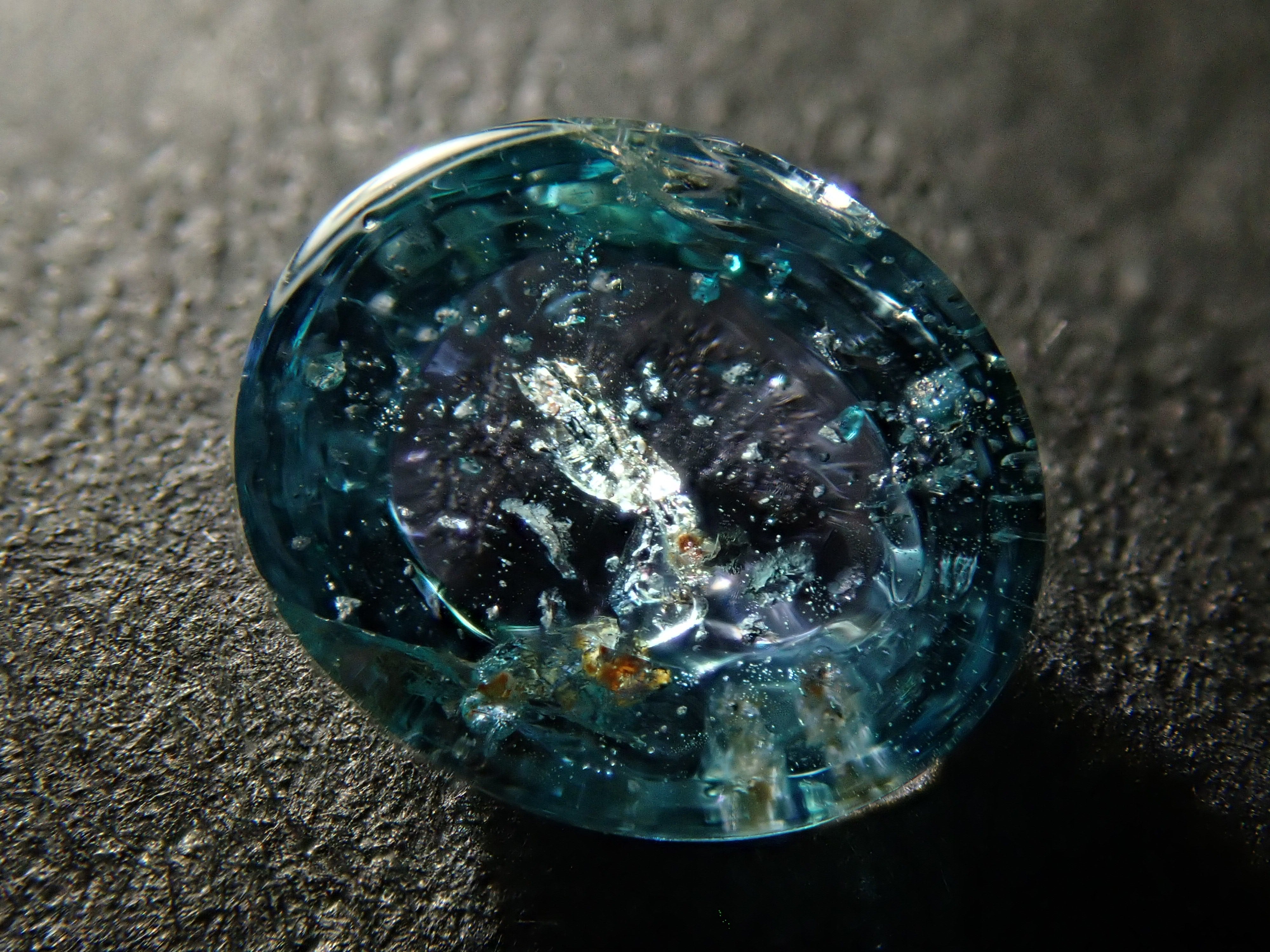 【12562843掲載】コーネルピン 0.700ctルース