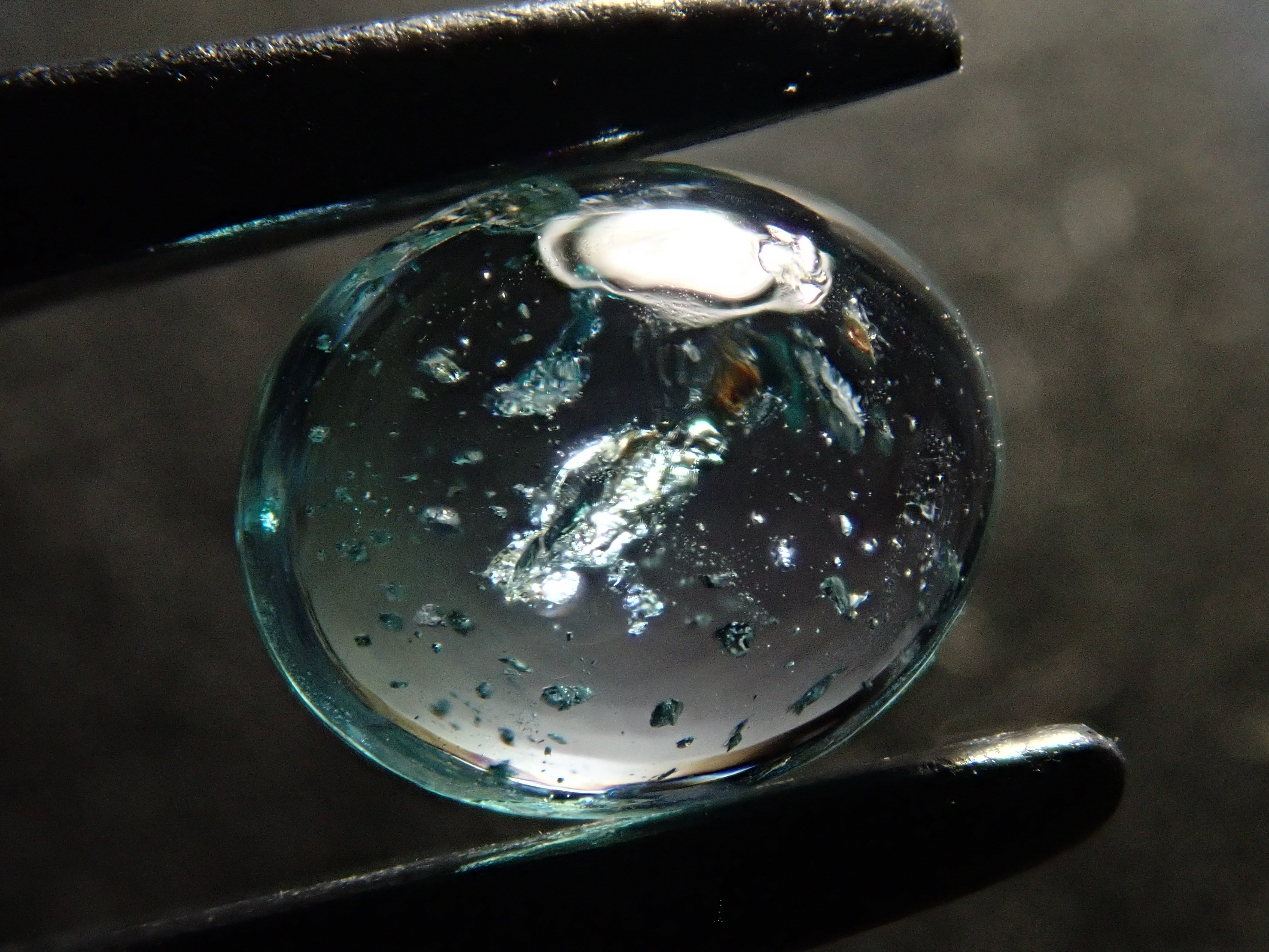 【12562843掲載】コーネルピン 0.700ctルース