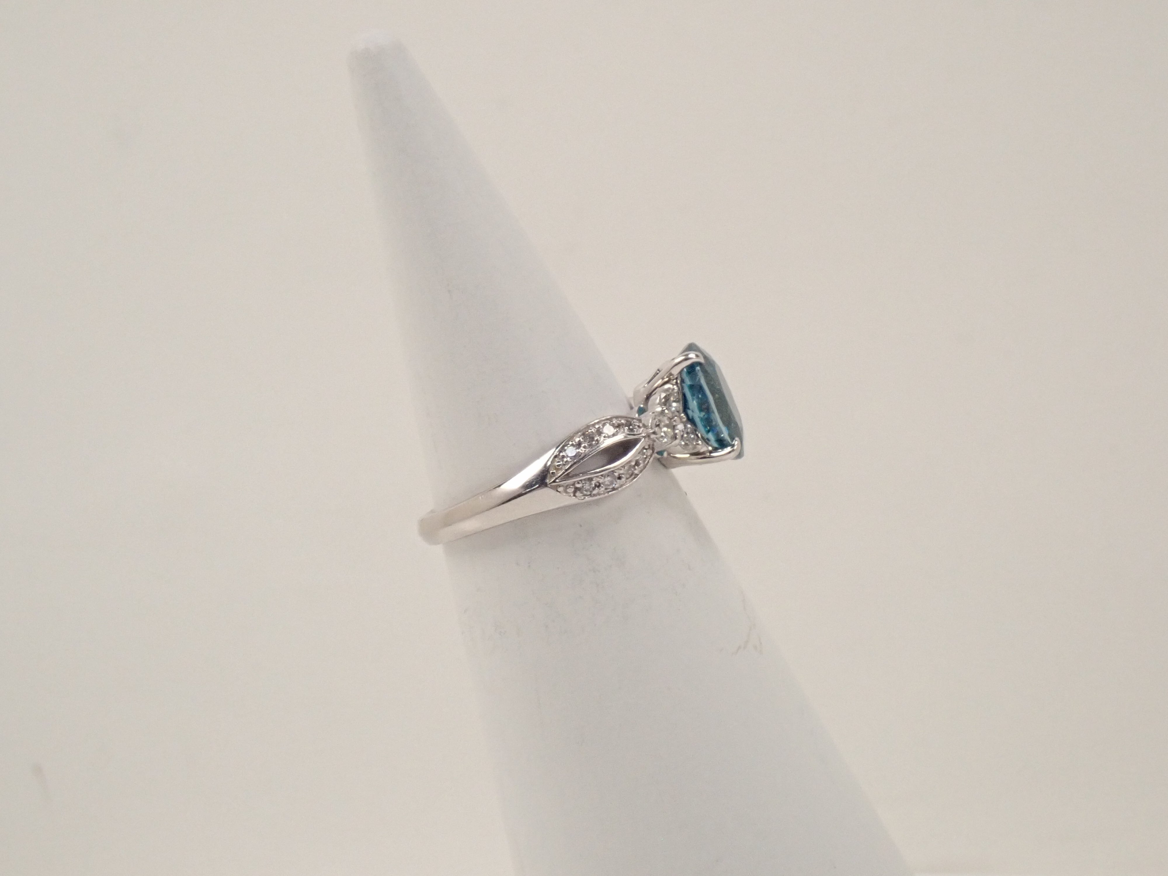 【22602584掲載】【カラフリ】Pt900 ブルージルコン(ラタナキリブルー) 2.27ct リング