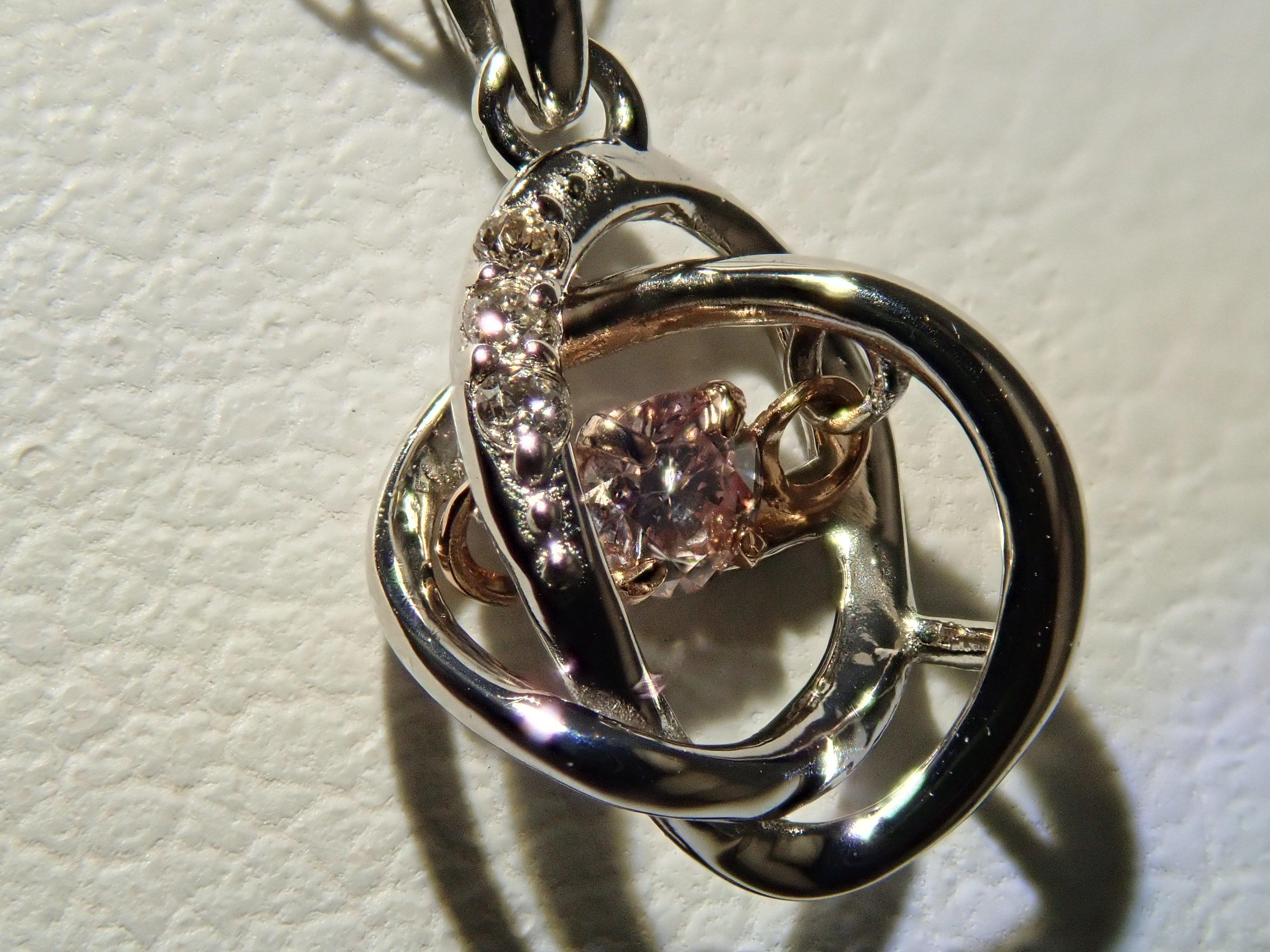 【22602588掲載】【カラフリ】Pt900 ピンクダイヤモンド 0.008ct ペンダント(ネックレス)