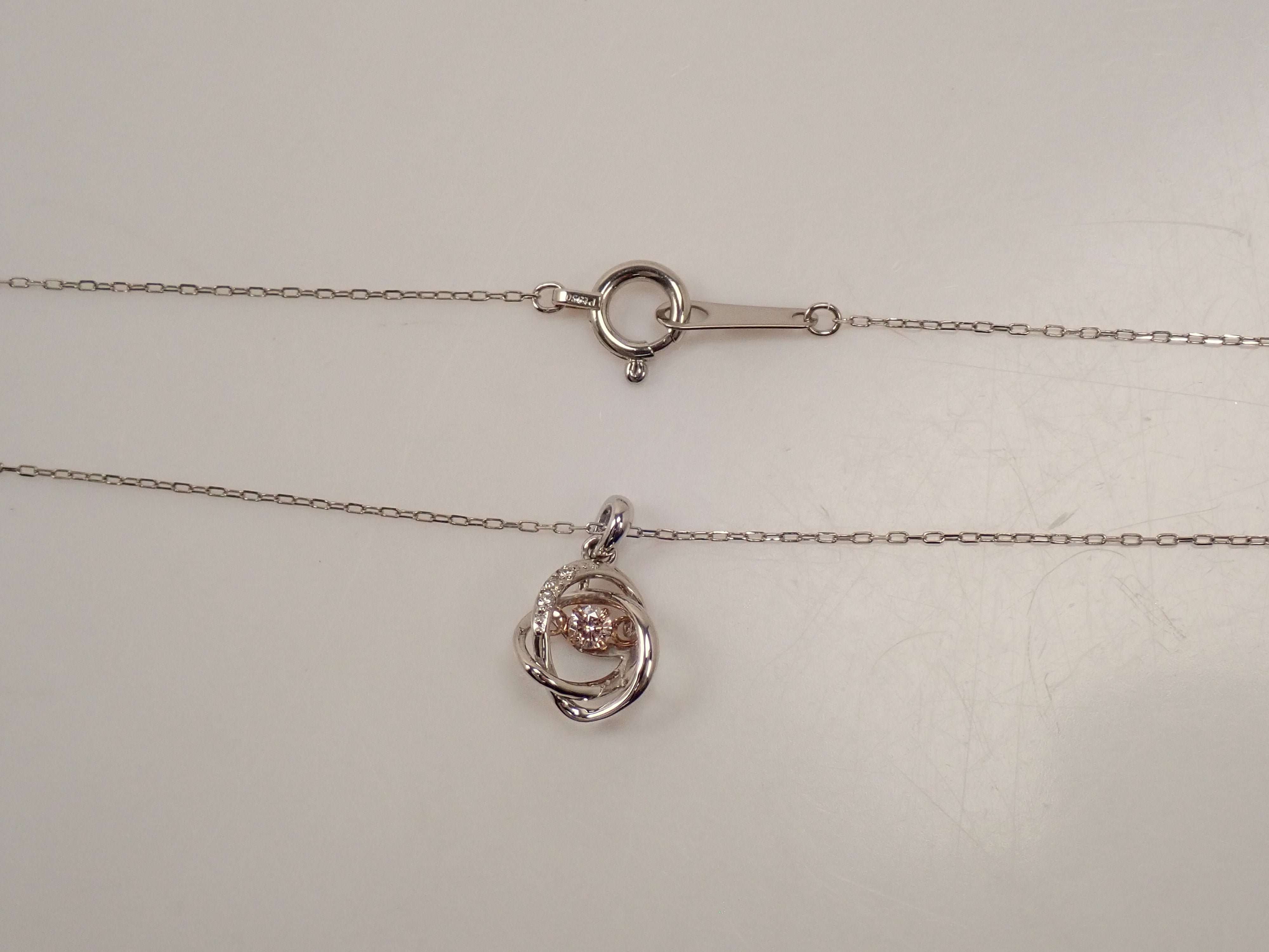 【22602588掲載】【カラフリ】Pt900 ピンクダイヤモンド 0.008ct ペンダント(ネックレス)