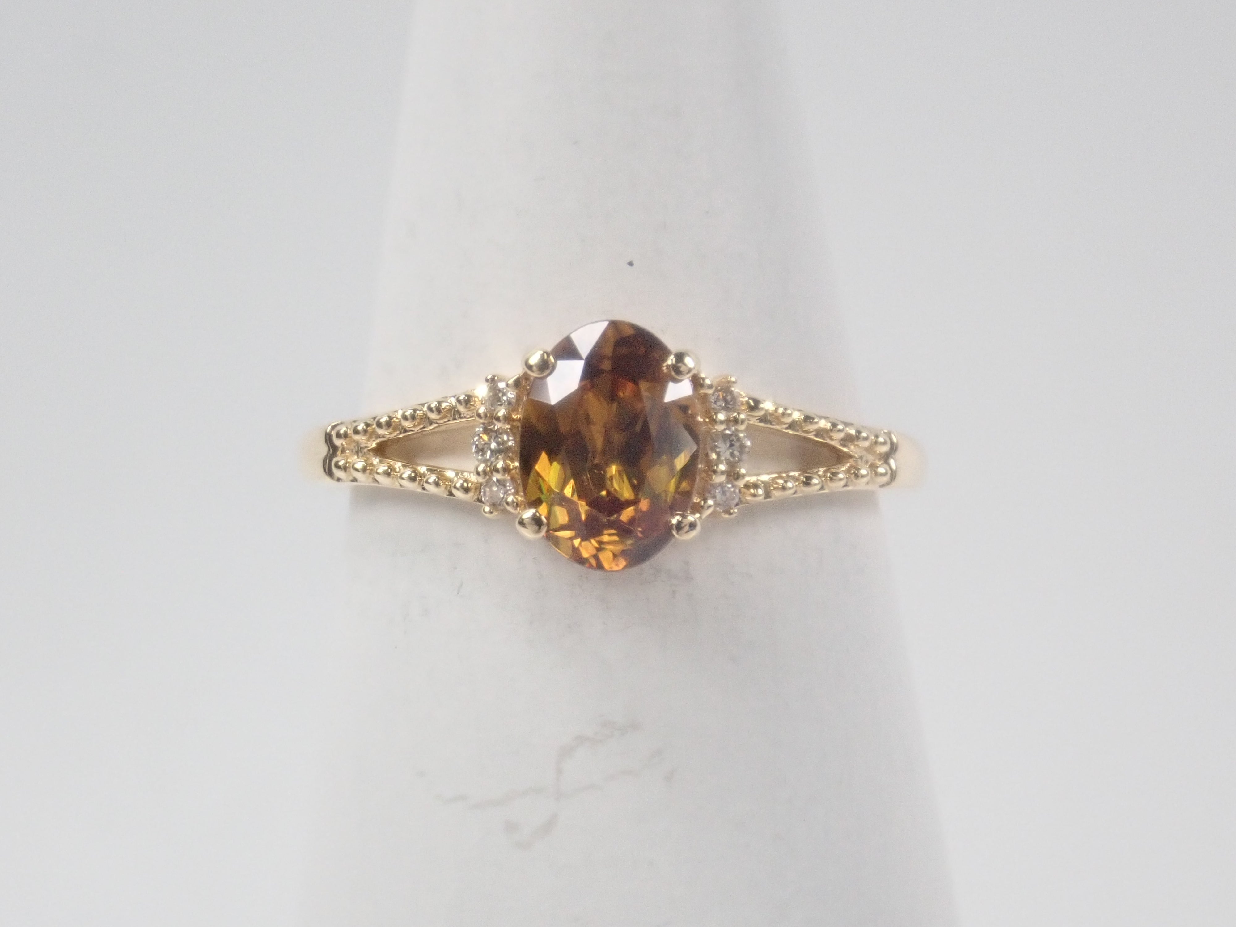【22602582掲載】【カラフリ】K18 スフェーン 0.7ct リング