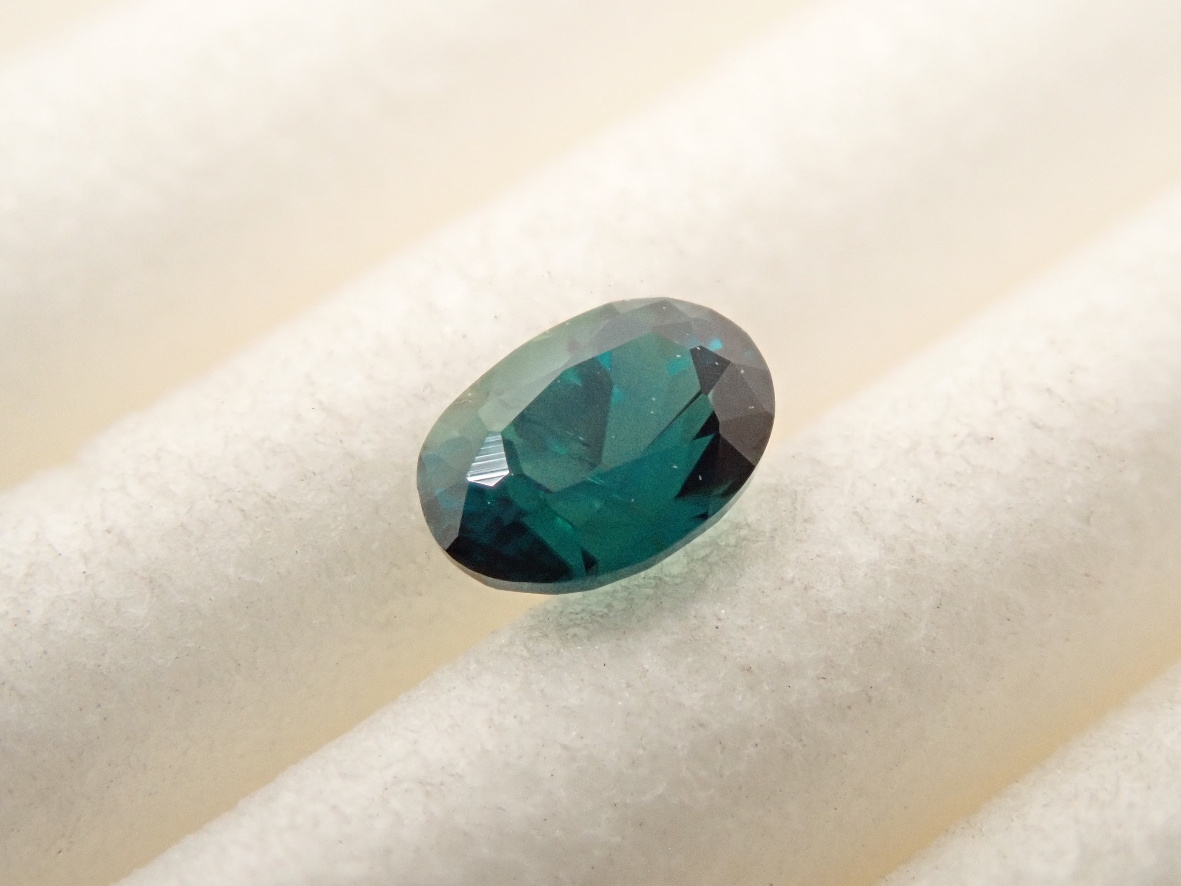 【12562584掲載】パキスタン産ラズライト(天藍石) 0.173ctルース