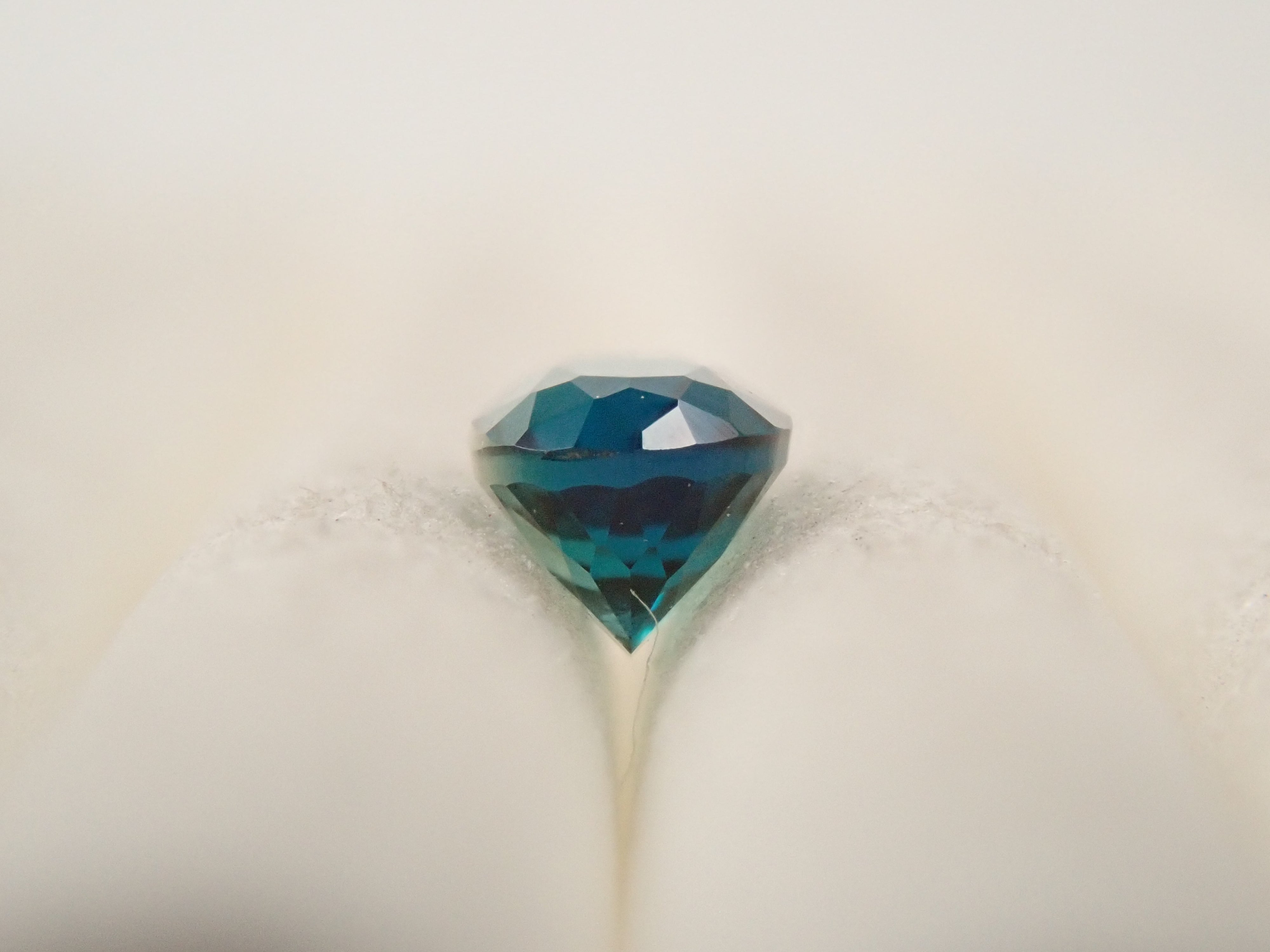 【12562584掲載】パキスタン産ラズライト(天藍石) 0.173ctルース