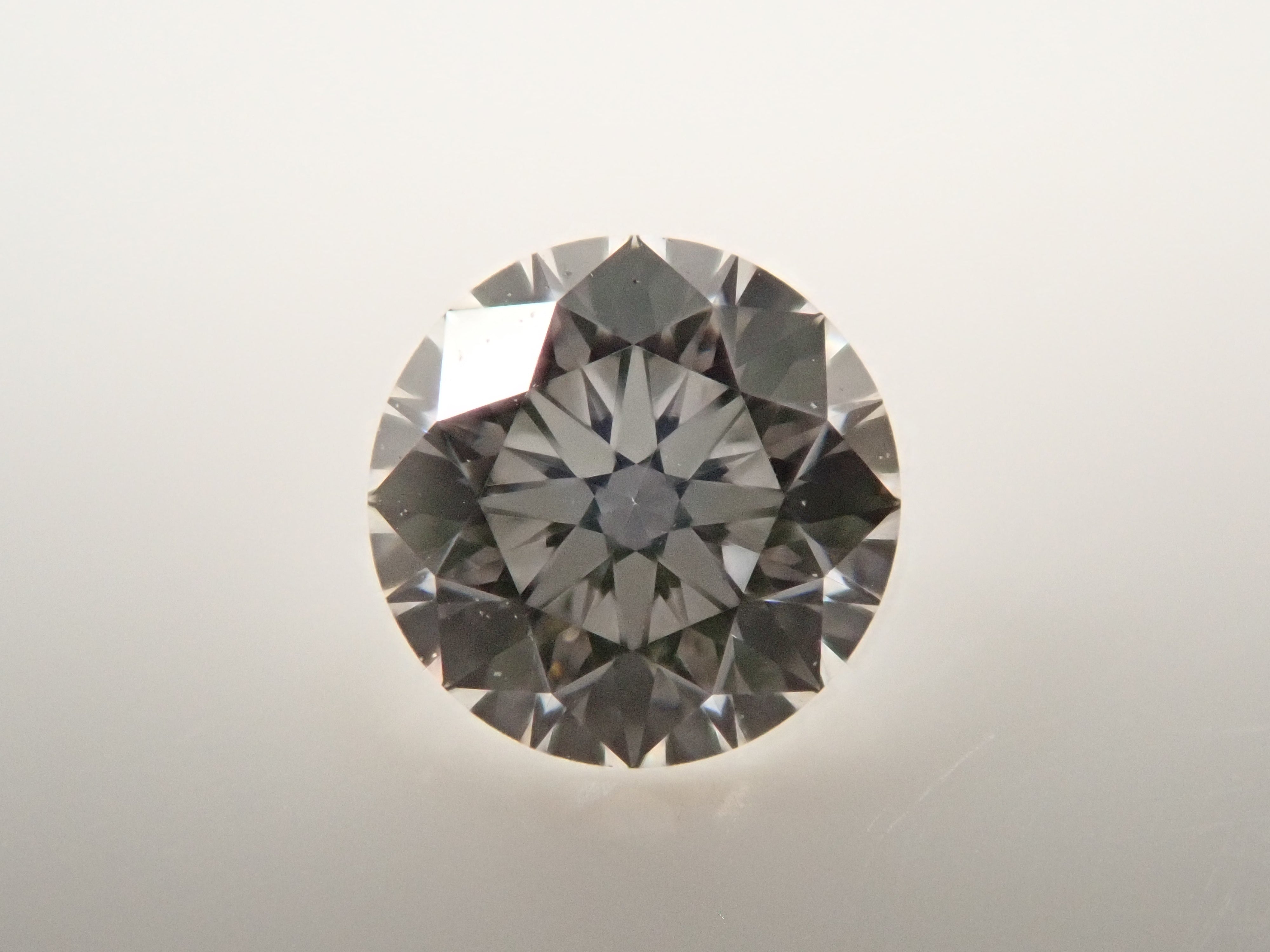 【32501889掲載】ダイヤモンド(H&C) 0.194ctルース(G, VVS-1, 3Excellent H&C)