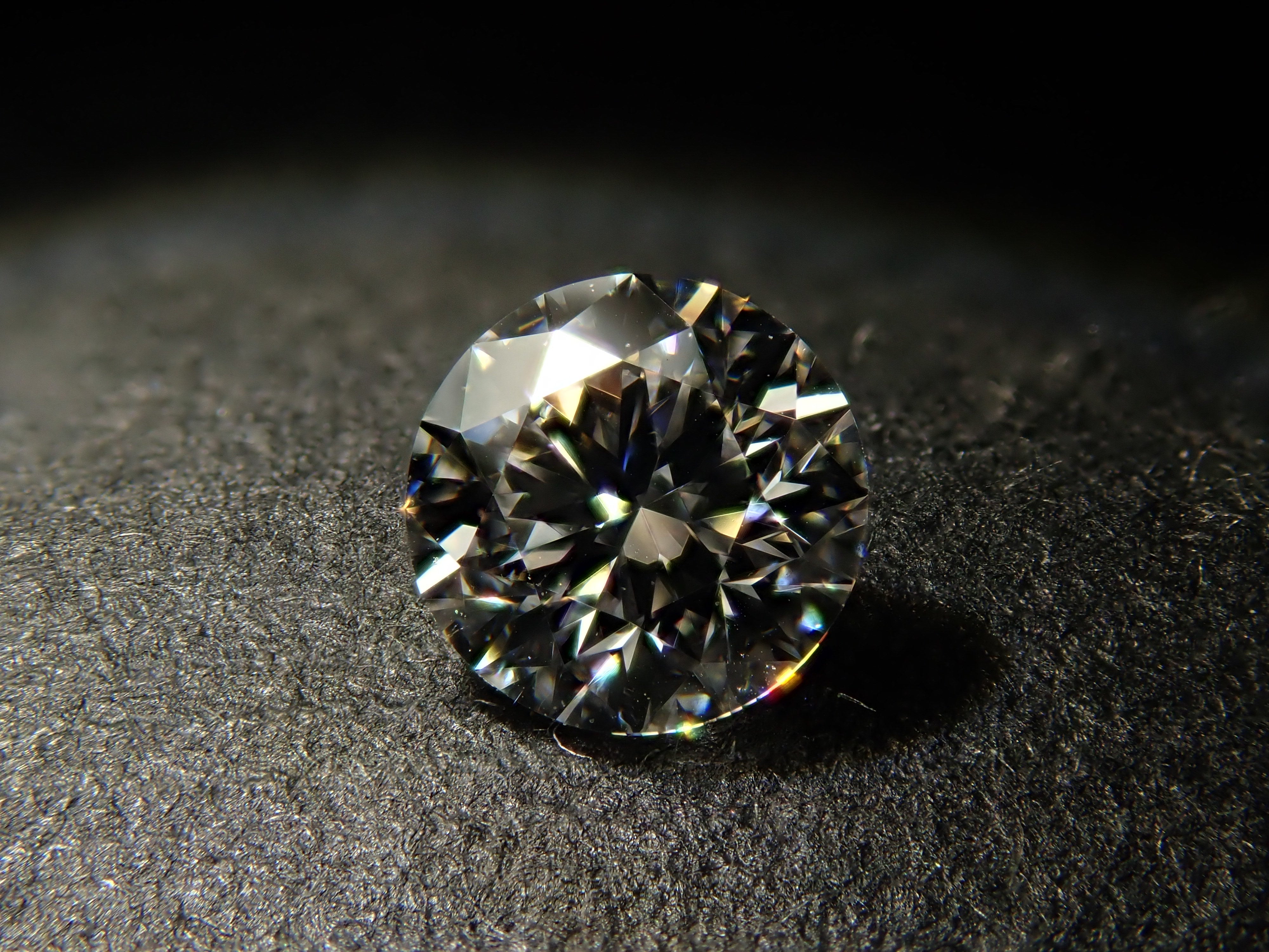 【32501889掲載】ダイヤモンド(H&C) 0.194ctルース(G, VVS-1, 3Excellent H&C)