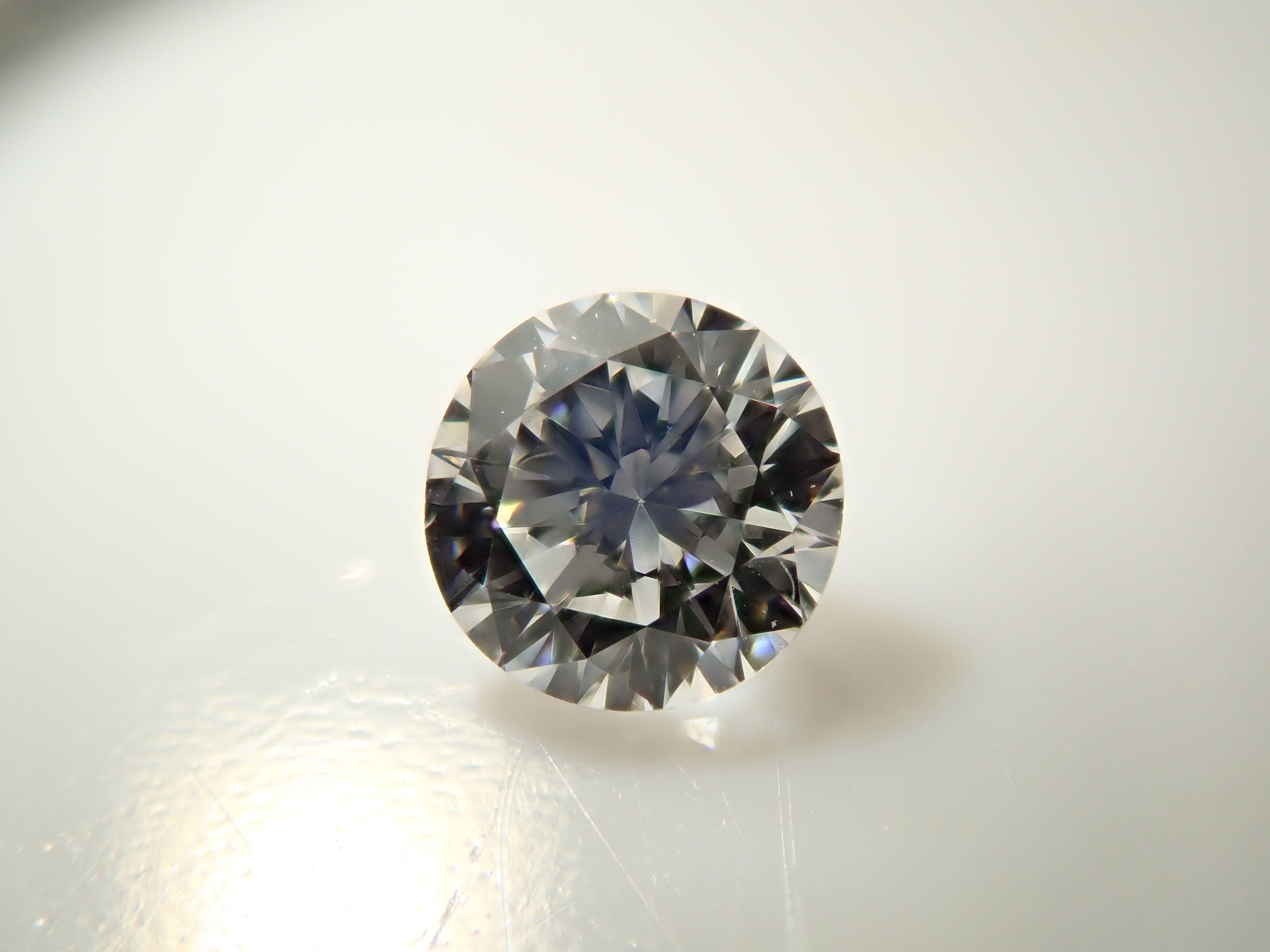 【32501897掲載】ダイヤモンド 0.101ctルース(D, VVS-2, VeryGood)