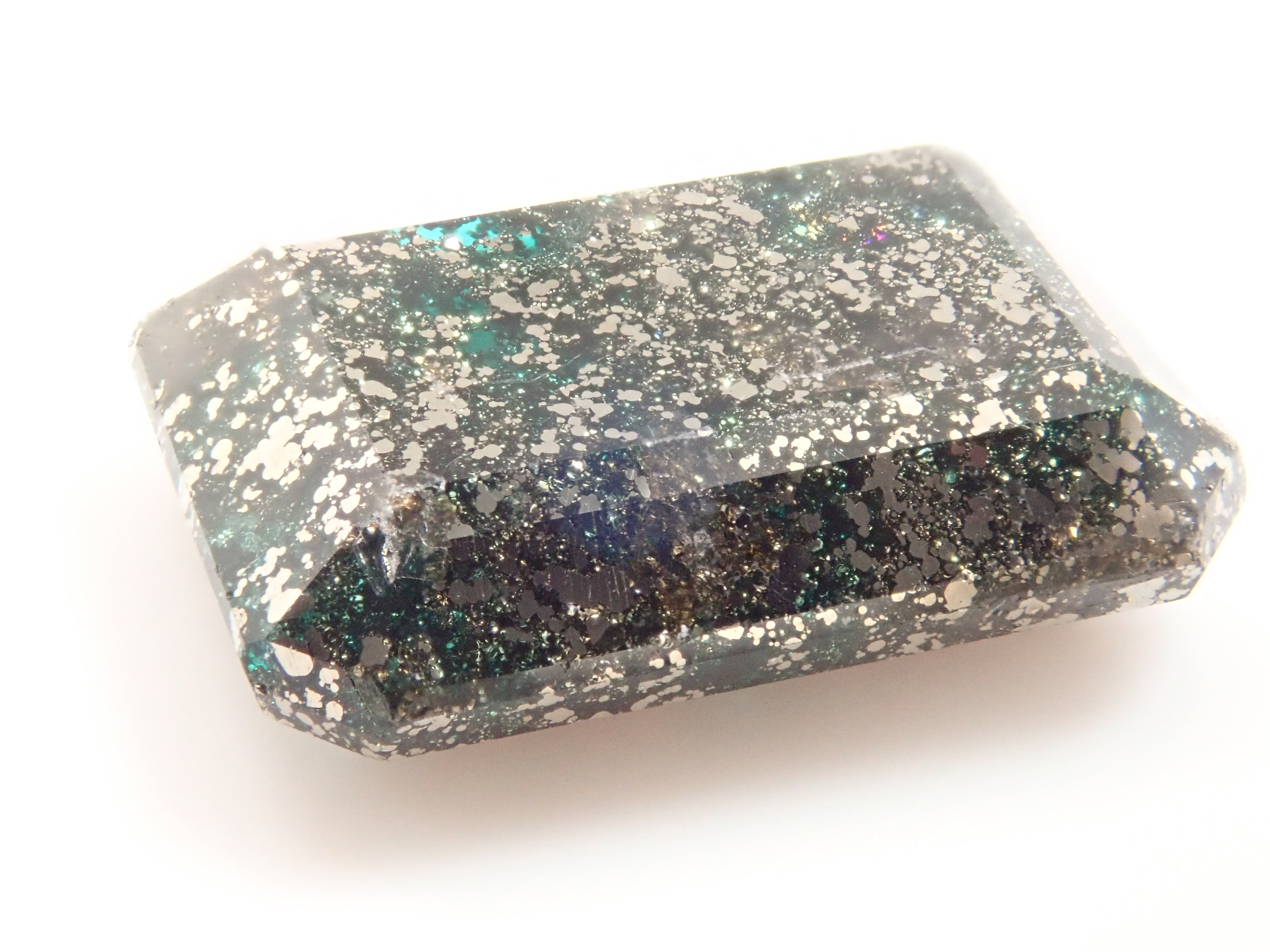 【12562754掲載】コロンビア産パイライトインエメラルド 4.221ctルース