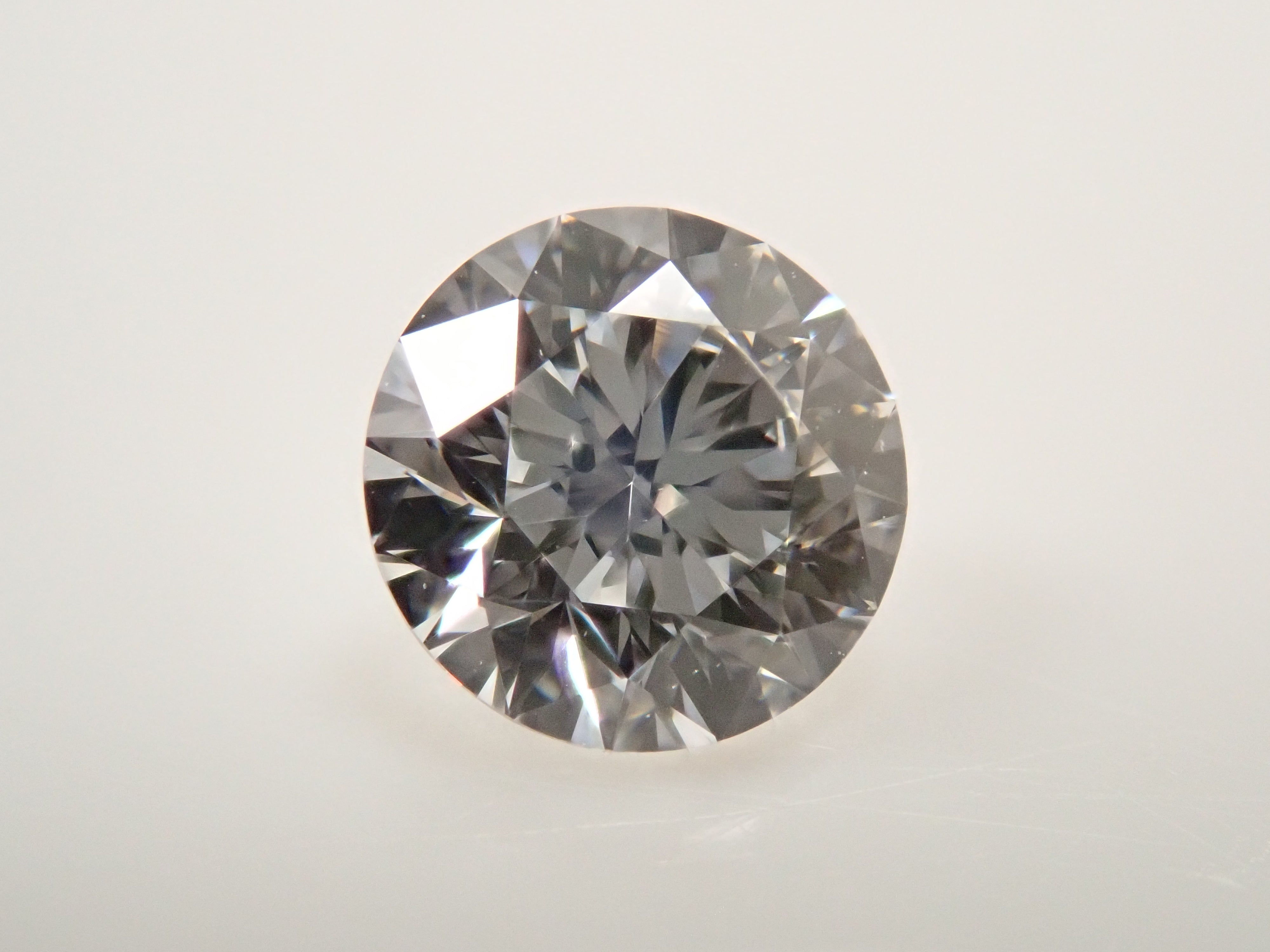 【32501883掲載】インターナリーフローレスダイヤモンド(H&C) 0.360ctルース(D, IF, 3Excellent H&C)