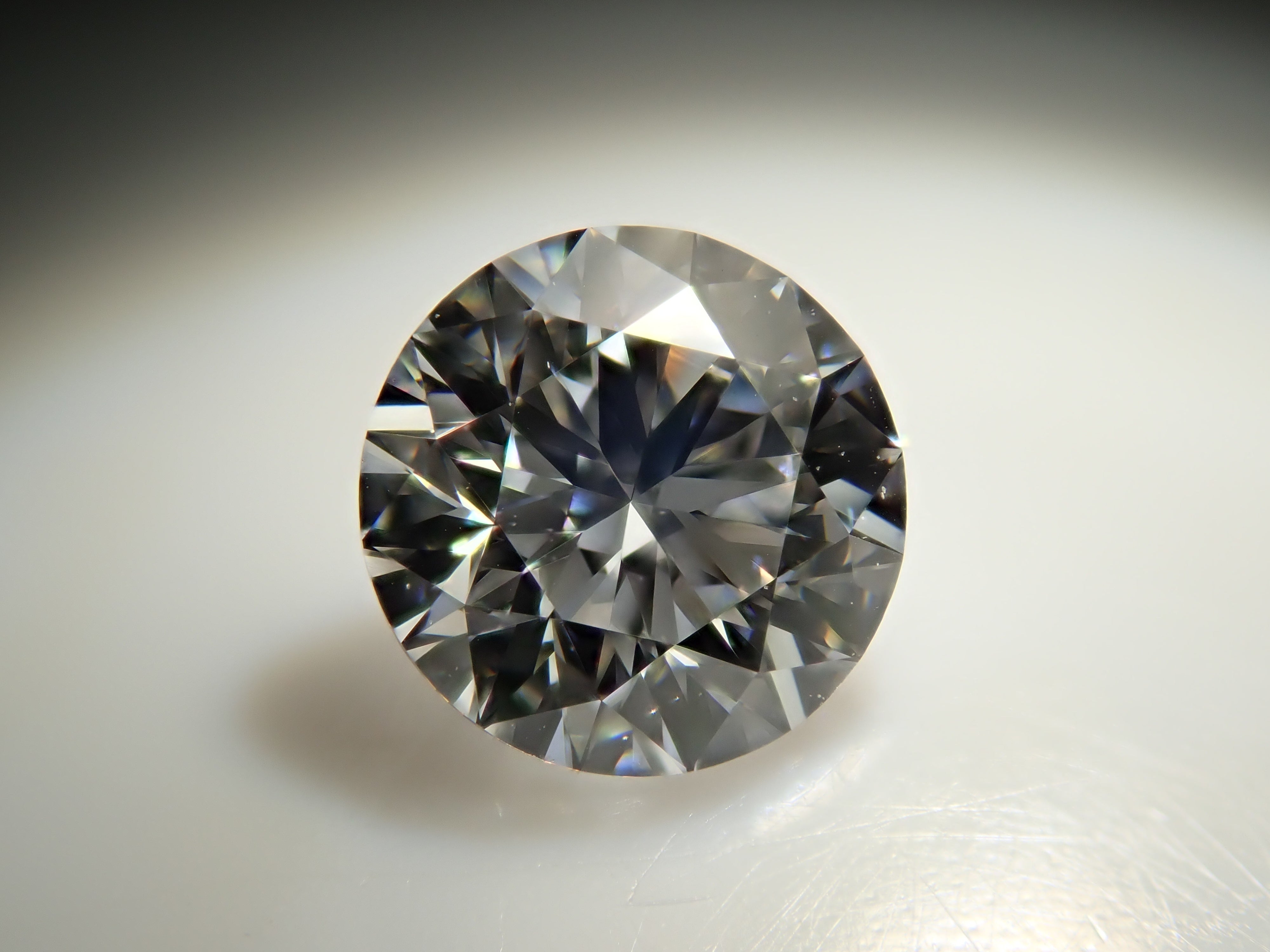 【32501883掲載】インターナリーフローレスダイヤモンド(H&C) 0.360ctルース(D, IF, 3Excellent H&C)