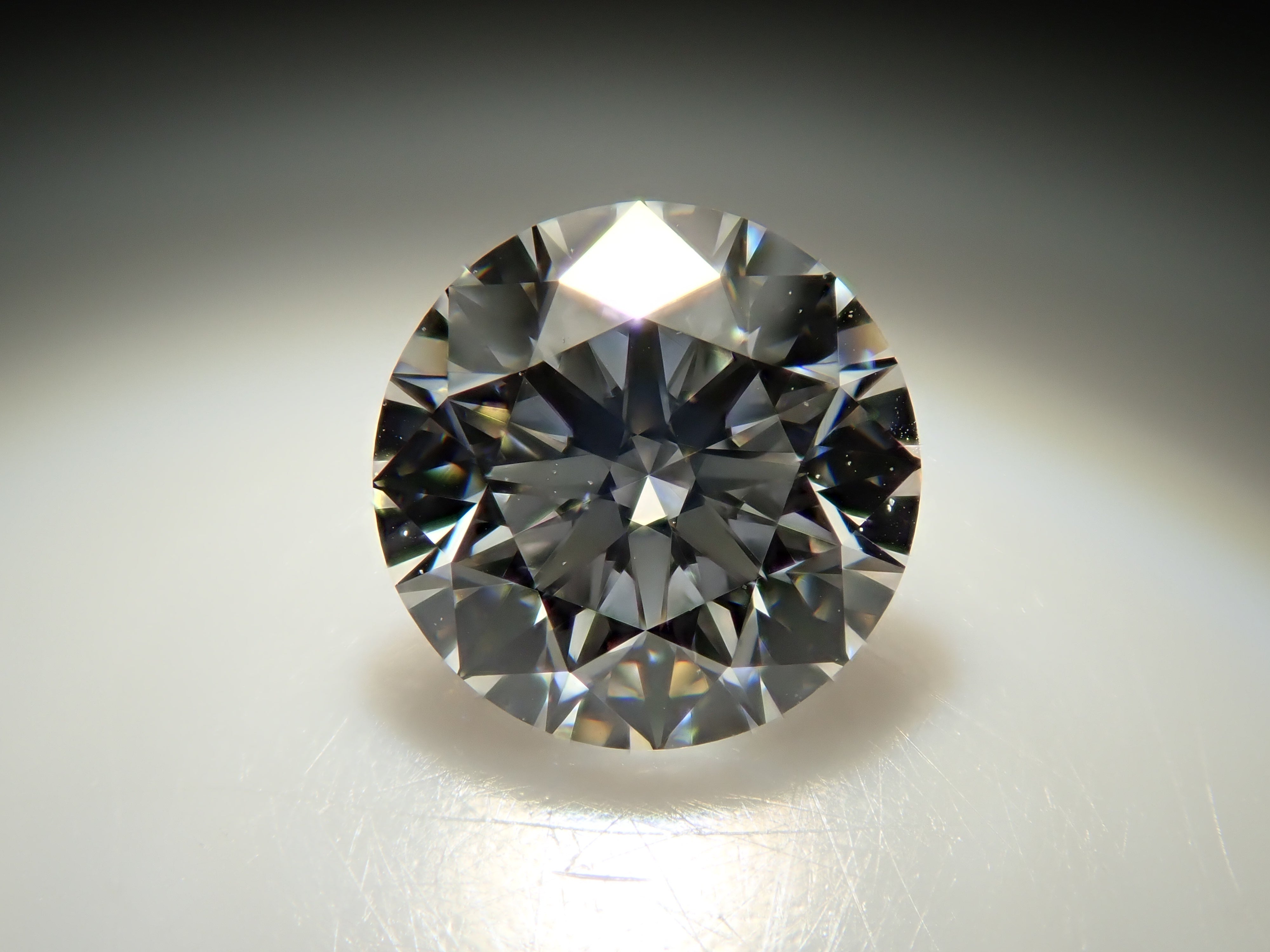 【32501883掲載】インターナリーフローレスダイヤモンド(H&C) 0.360ctルース(D, IF, 3Excellent H&C)