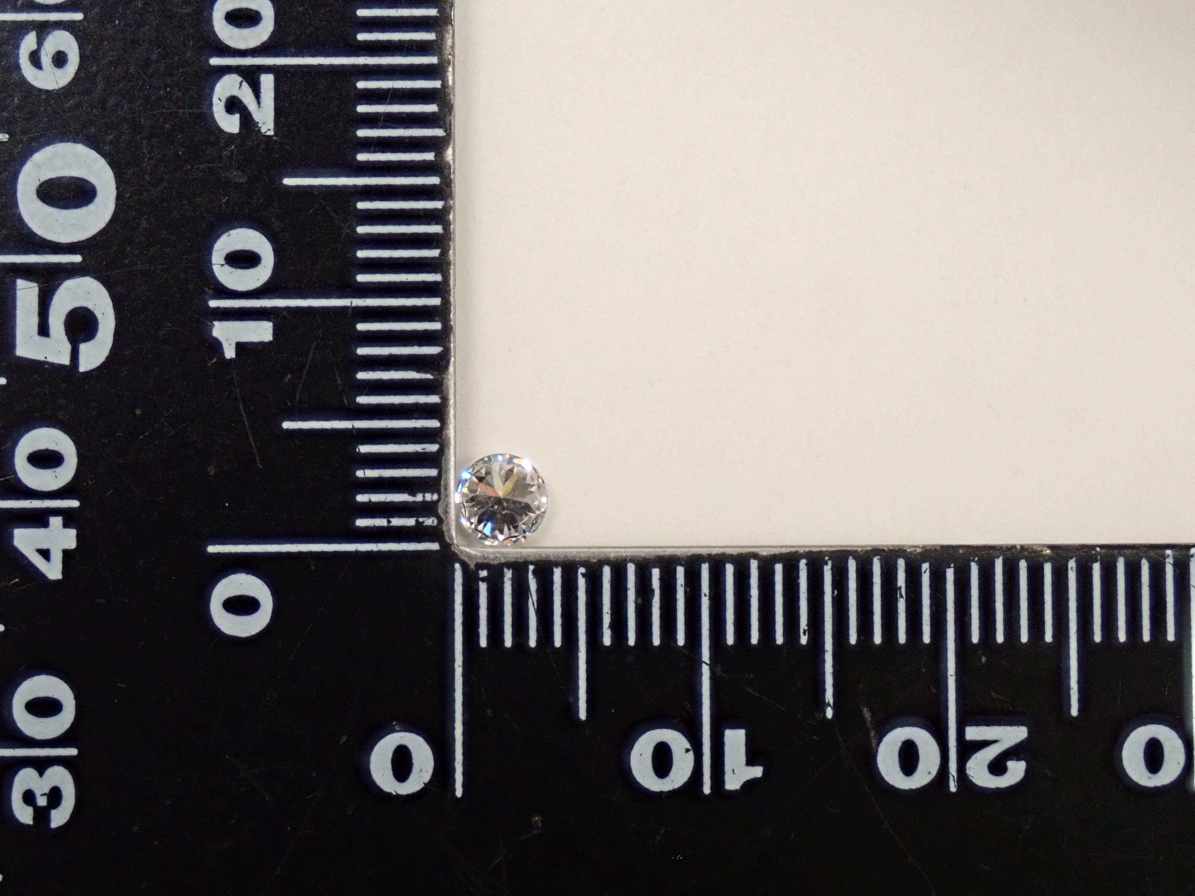 【32501903掲載】ダイヤモンド(H&C) 0.200ctルース(D, VVS-2, 3Excellent H&C)